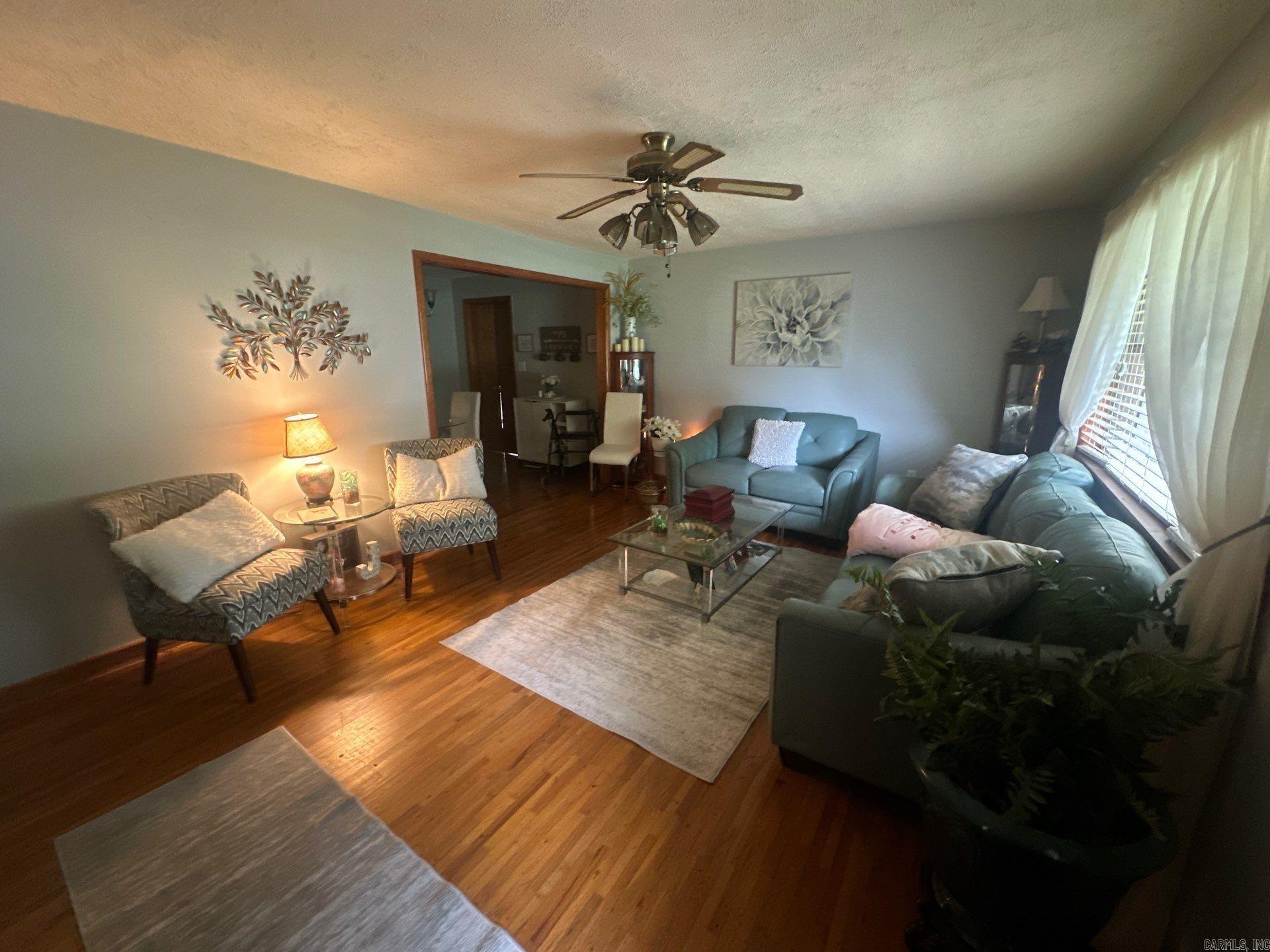1104 W Center  Beebe, AR
