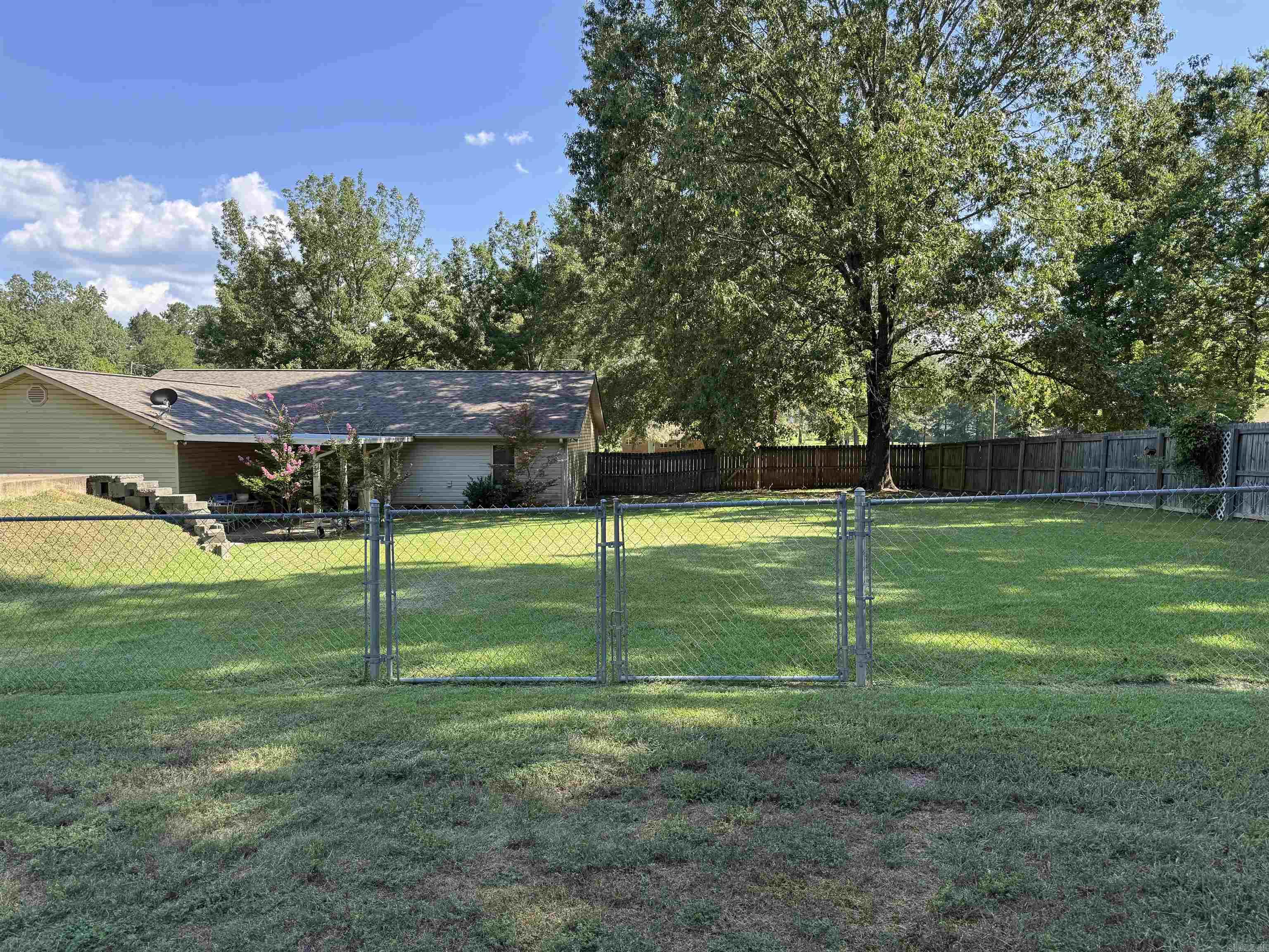 1738 Graham  Benton, AR