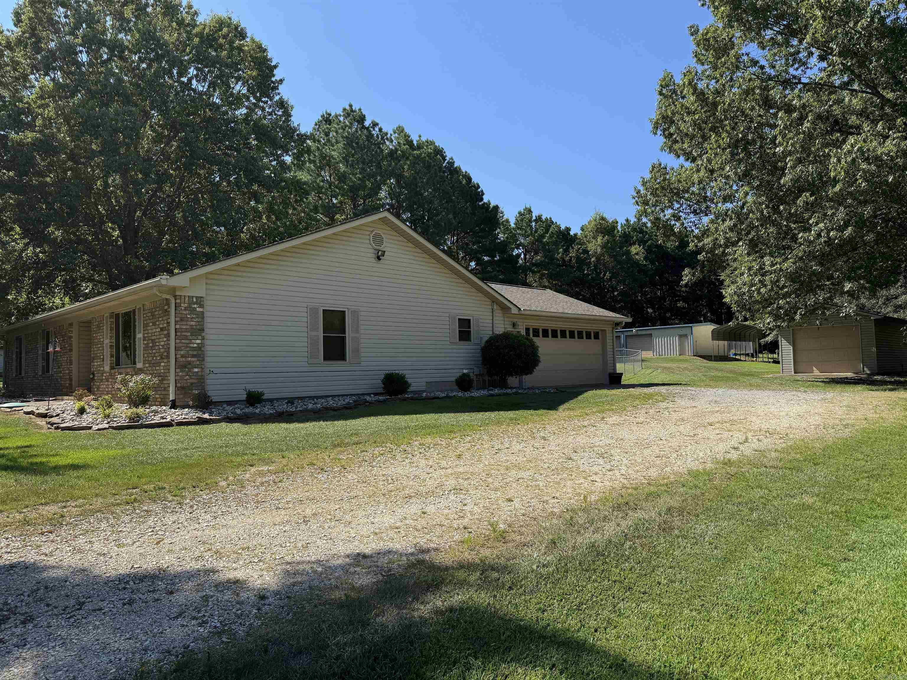 1738 Graham  Benton, AR