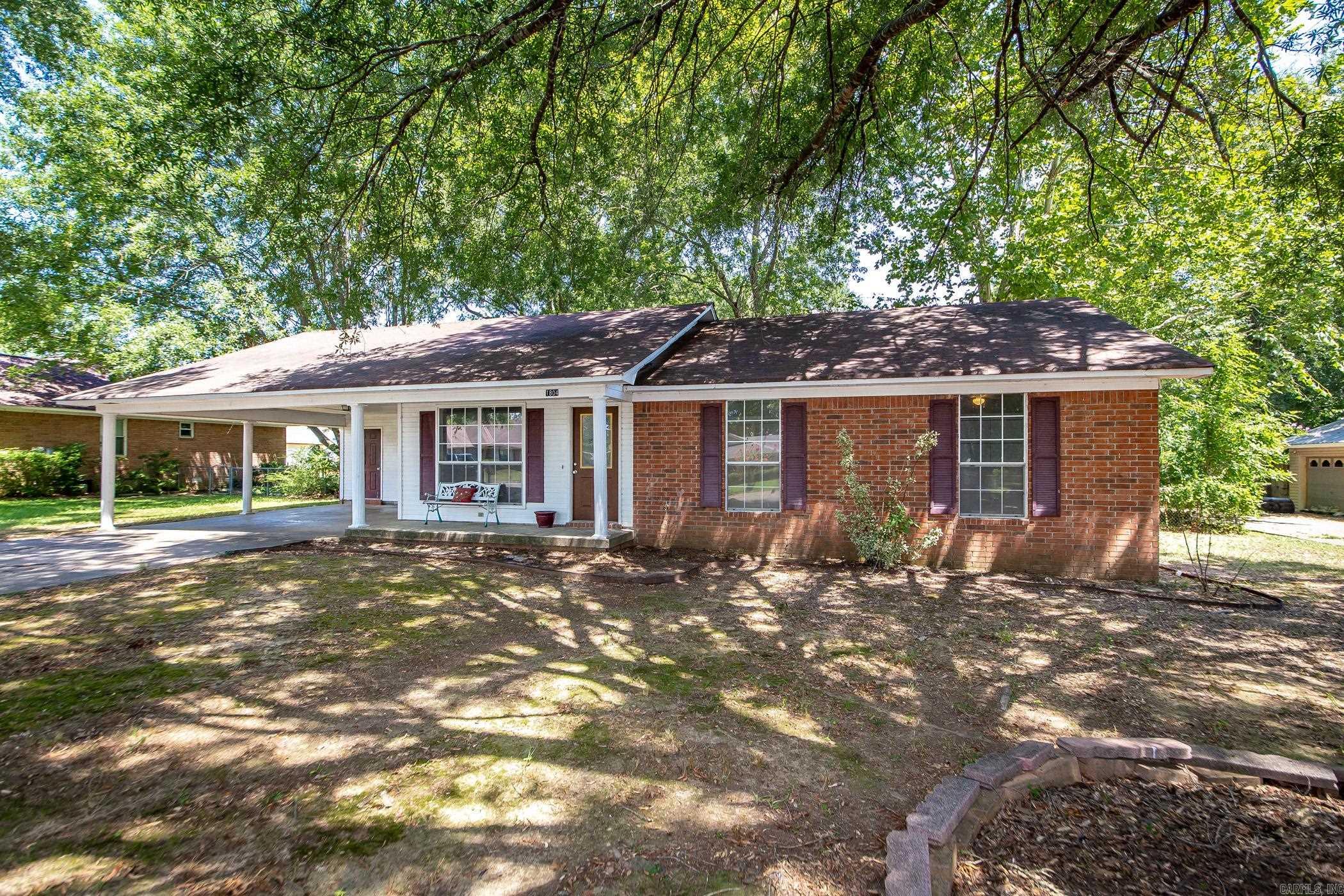 1804 Applewood  Beebe, AR