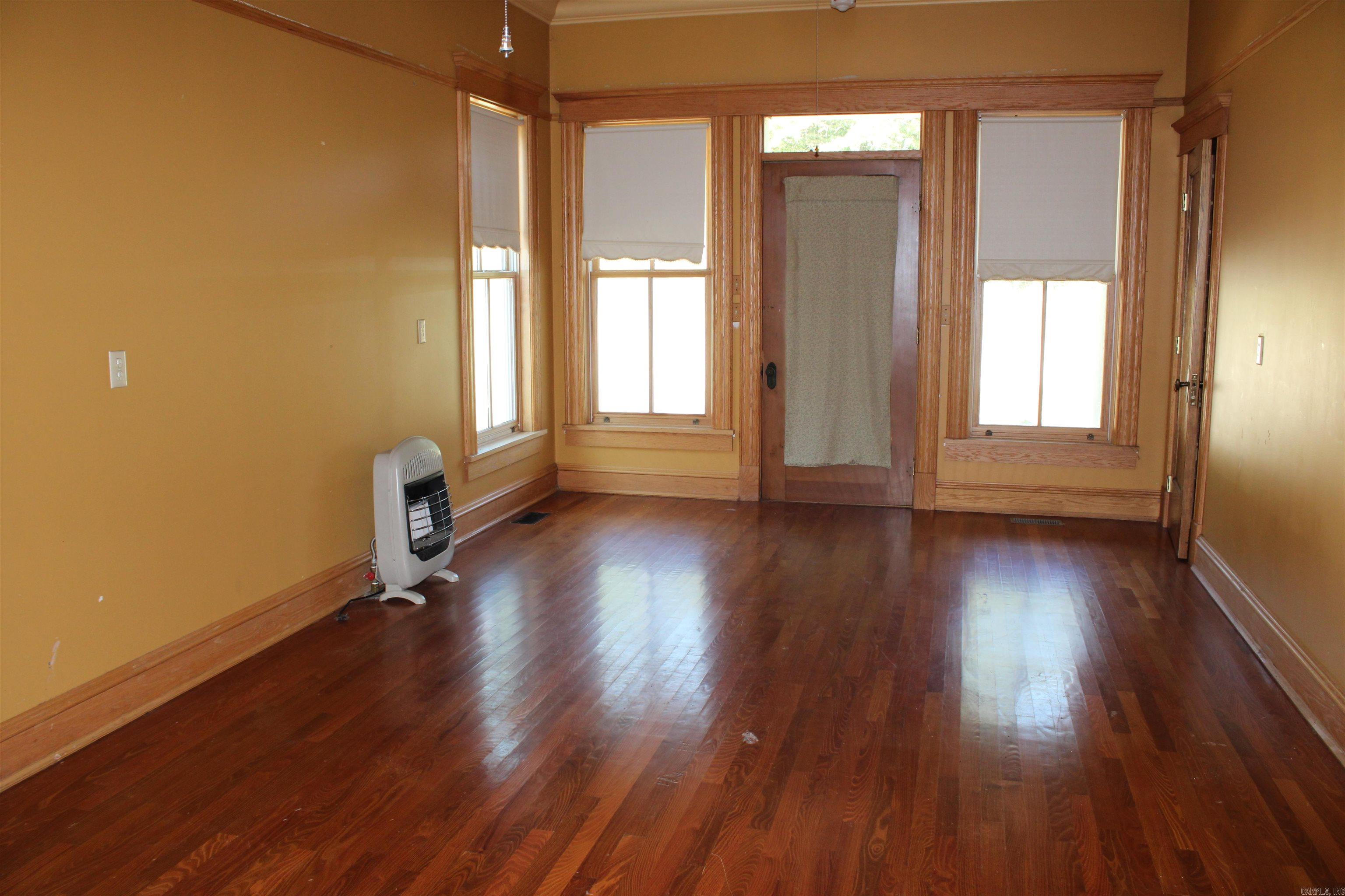 897 Rail  Marshall, AR