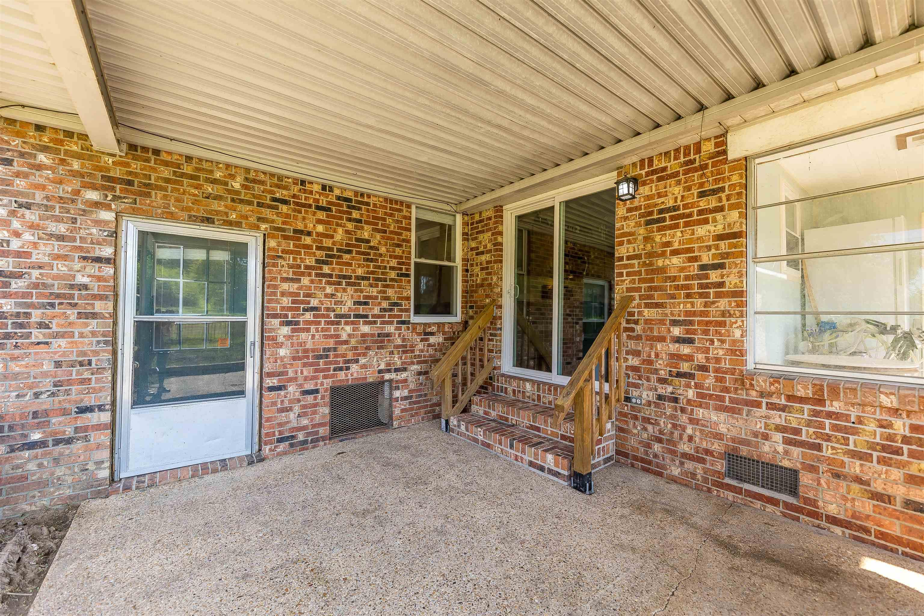 4241 Highway 376 S  Camden, AR