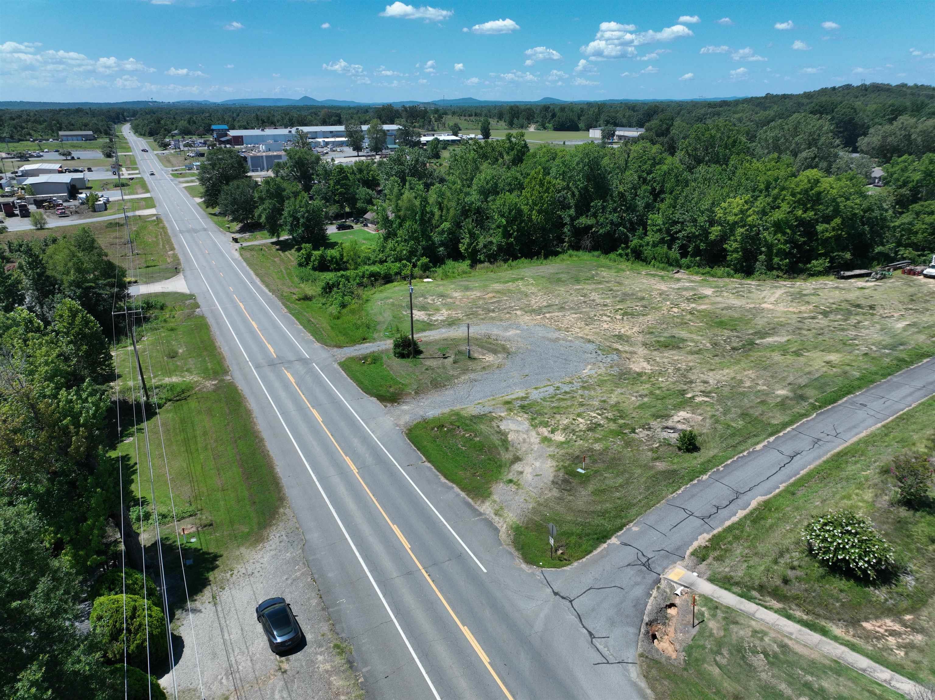 664 Highway 365  Mayflower, AR