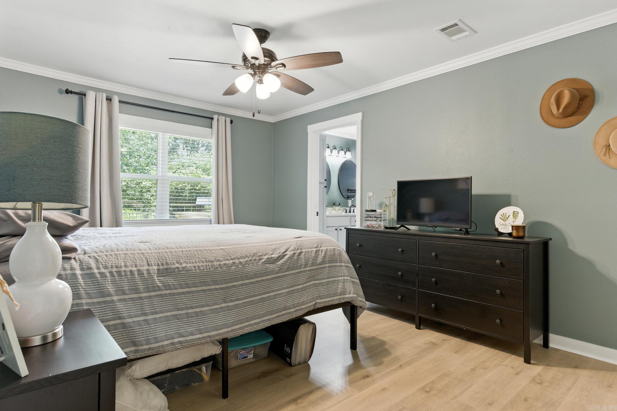 513 E 3rd St.  Carlisle, AR
