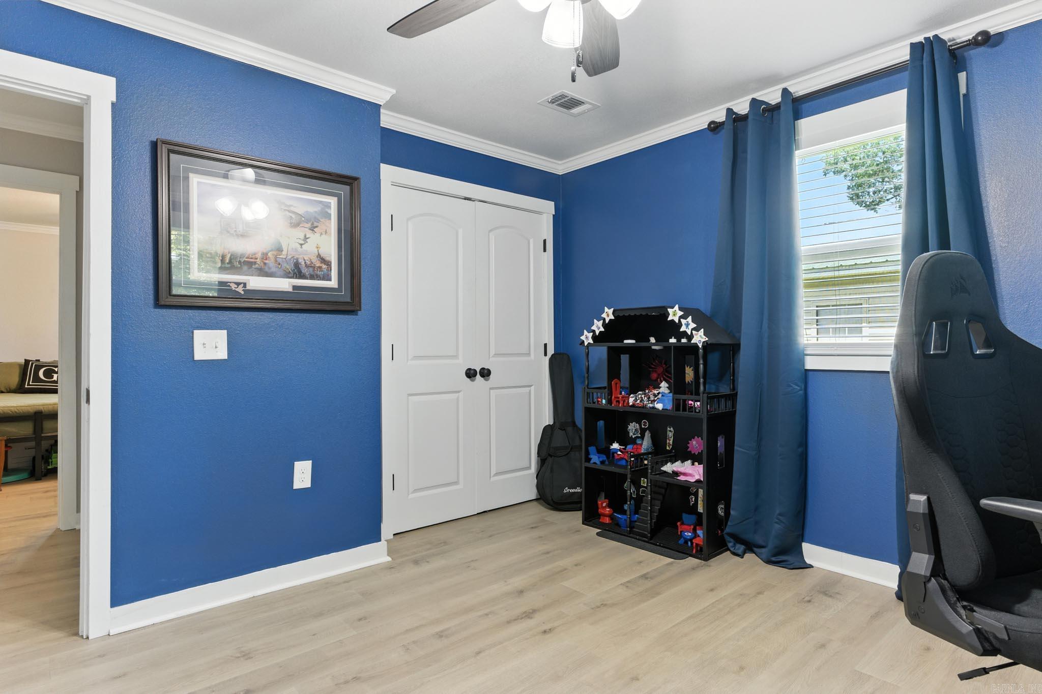 513 E 3rd St.  Carlisle, AR