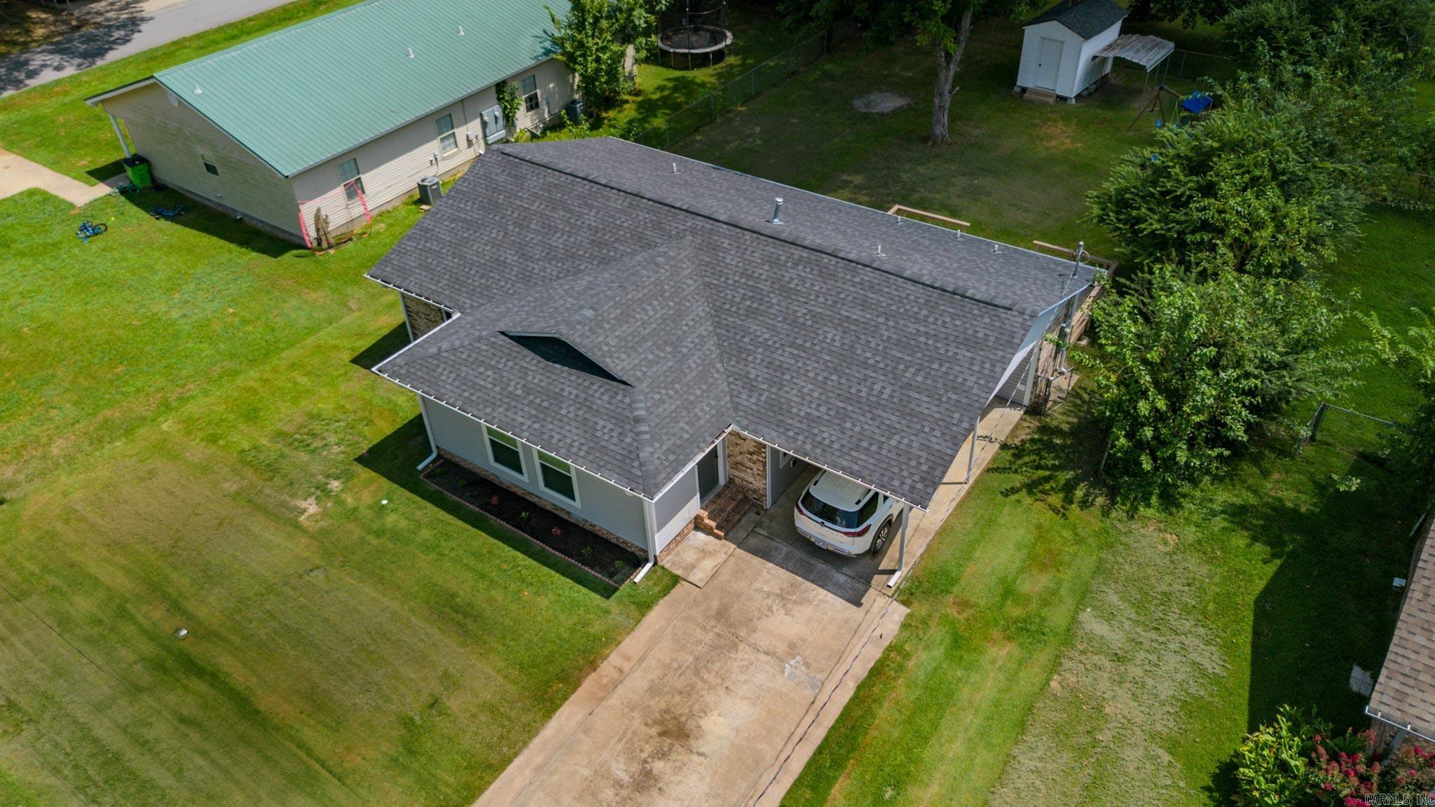 513 E 3rd St.  Carlisle, AR