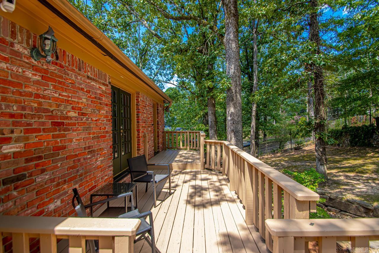 18 El Dorado Dr  Little Rock, AR