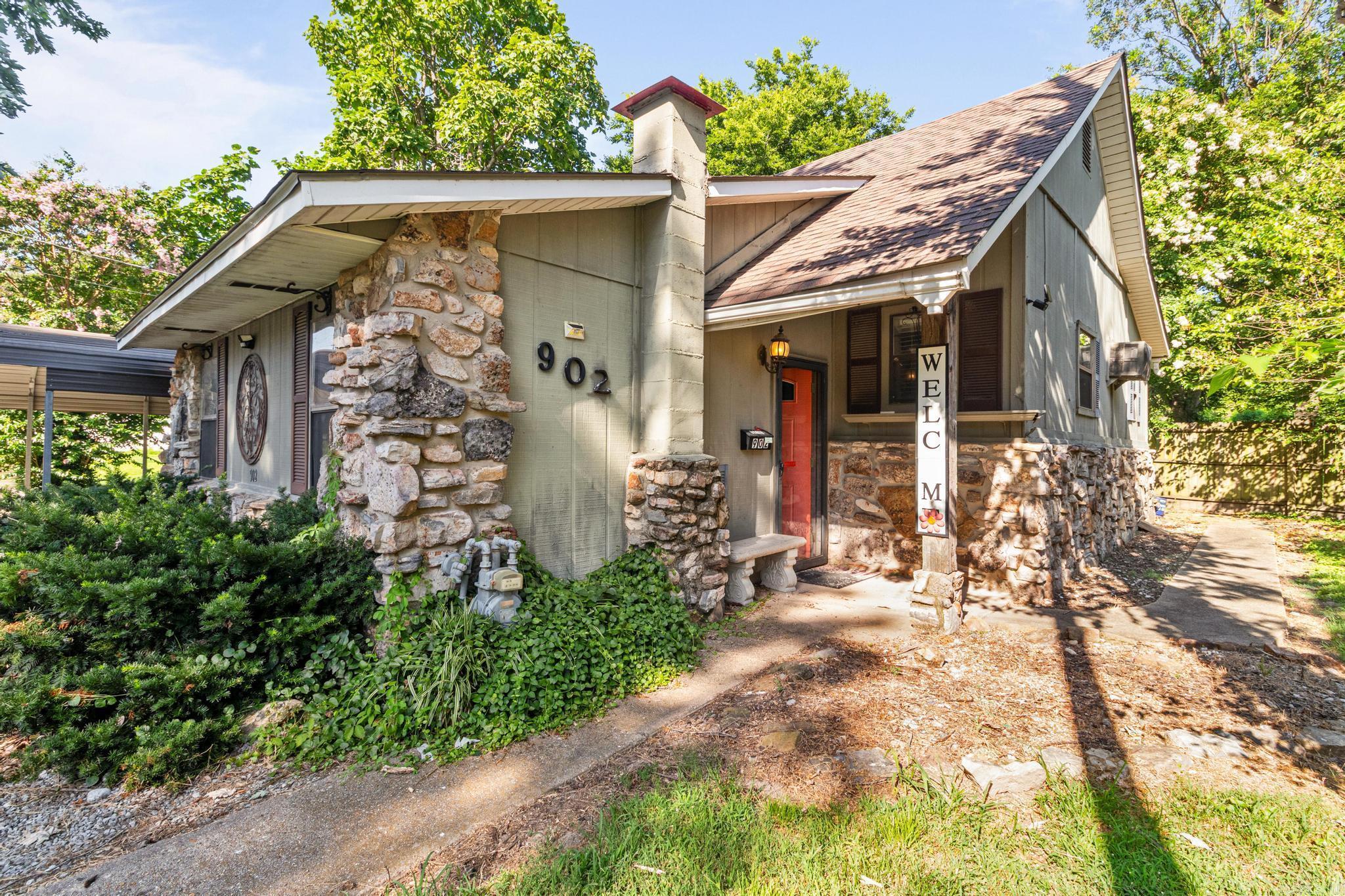 902 Polk Street  Corning, AR