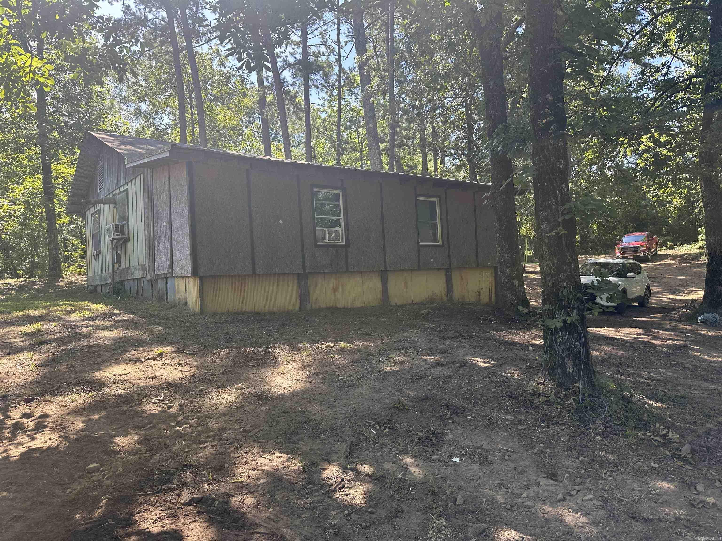472 Beech  Amity, AR