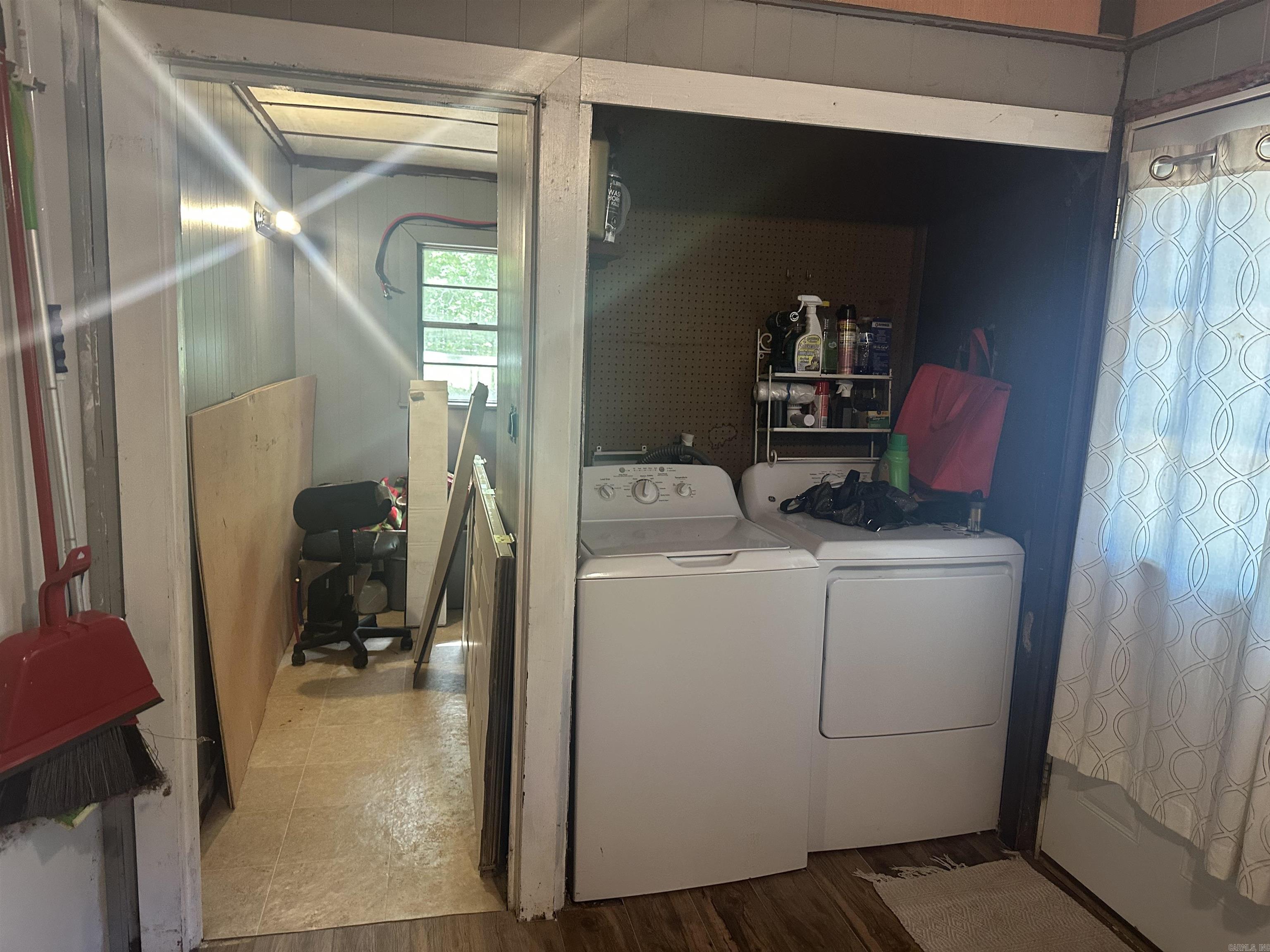 472 Beech  Amity, AR