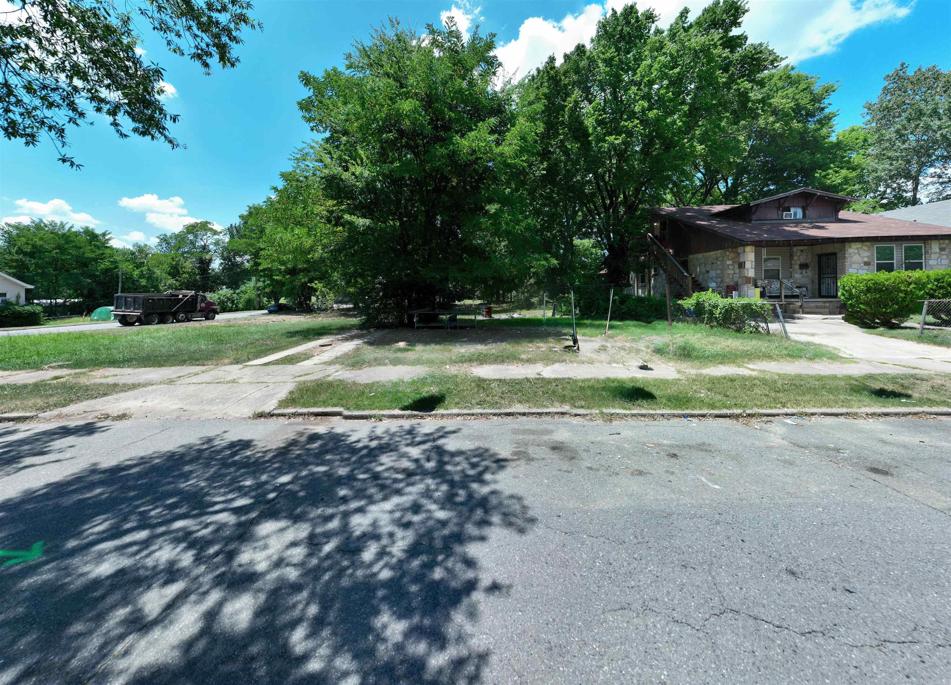 1520 Hanger St  Little Rock, AR