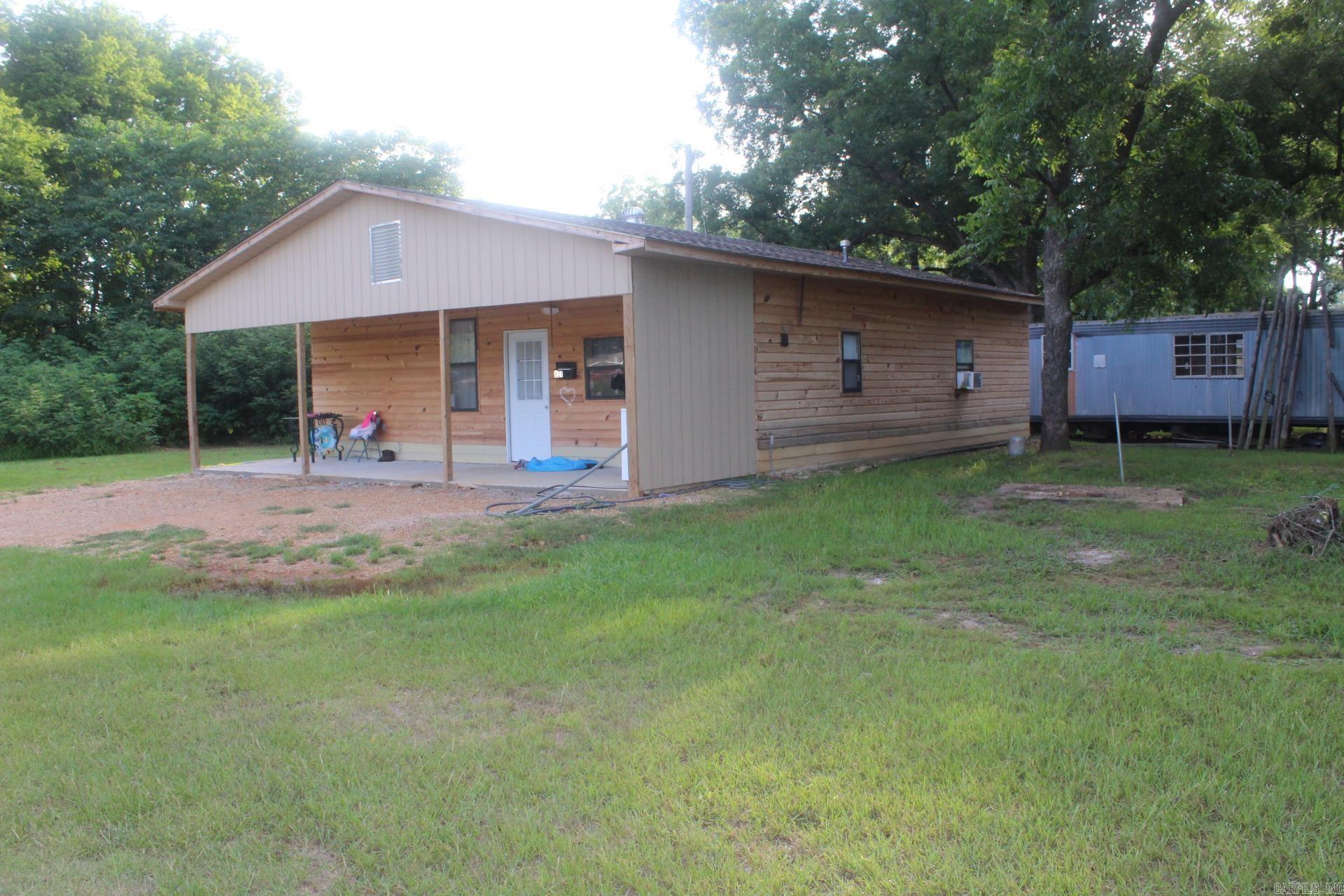521 S Ansley  Nashville, AR