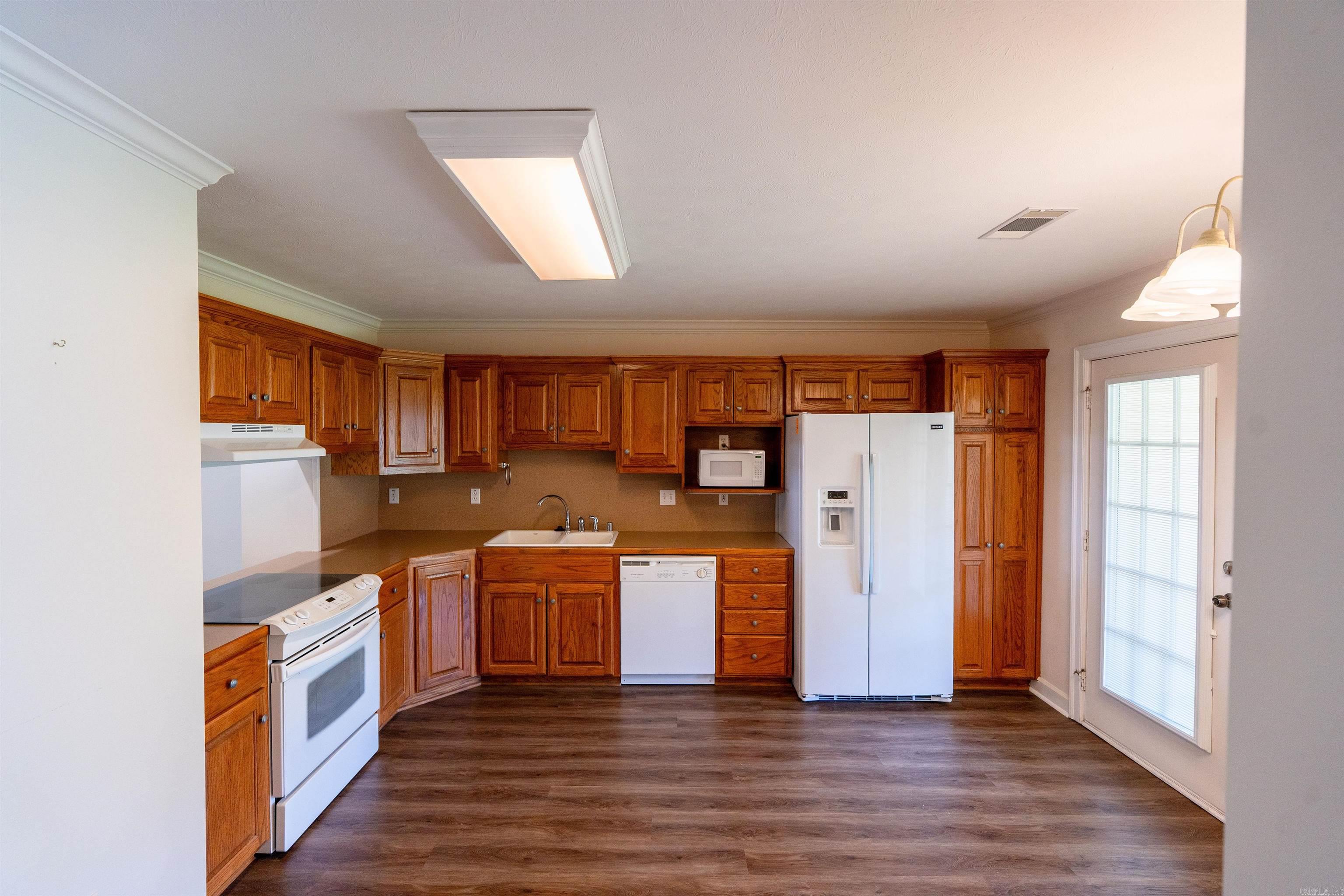 1303 C Sage Brush Way  Heber Springs, AR