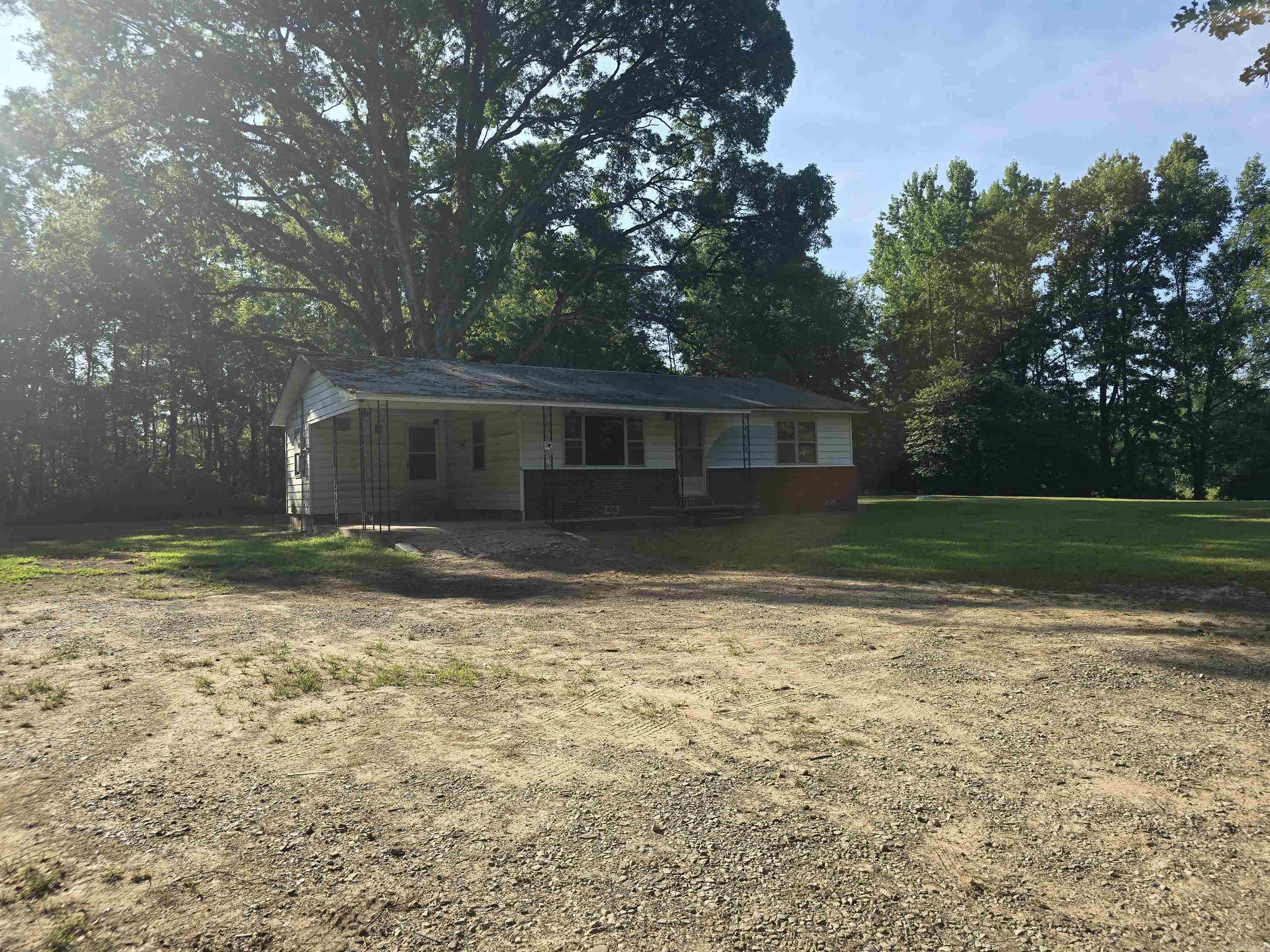 2571 Highway 31  Beebe, AR