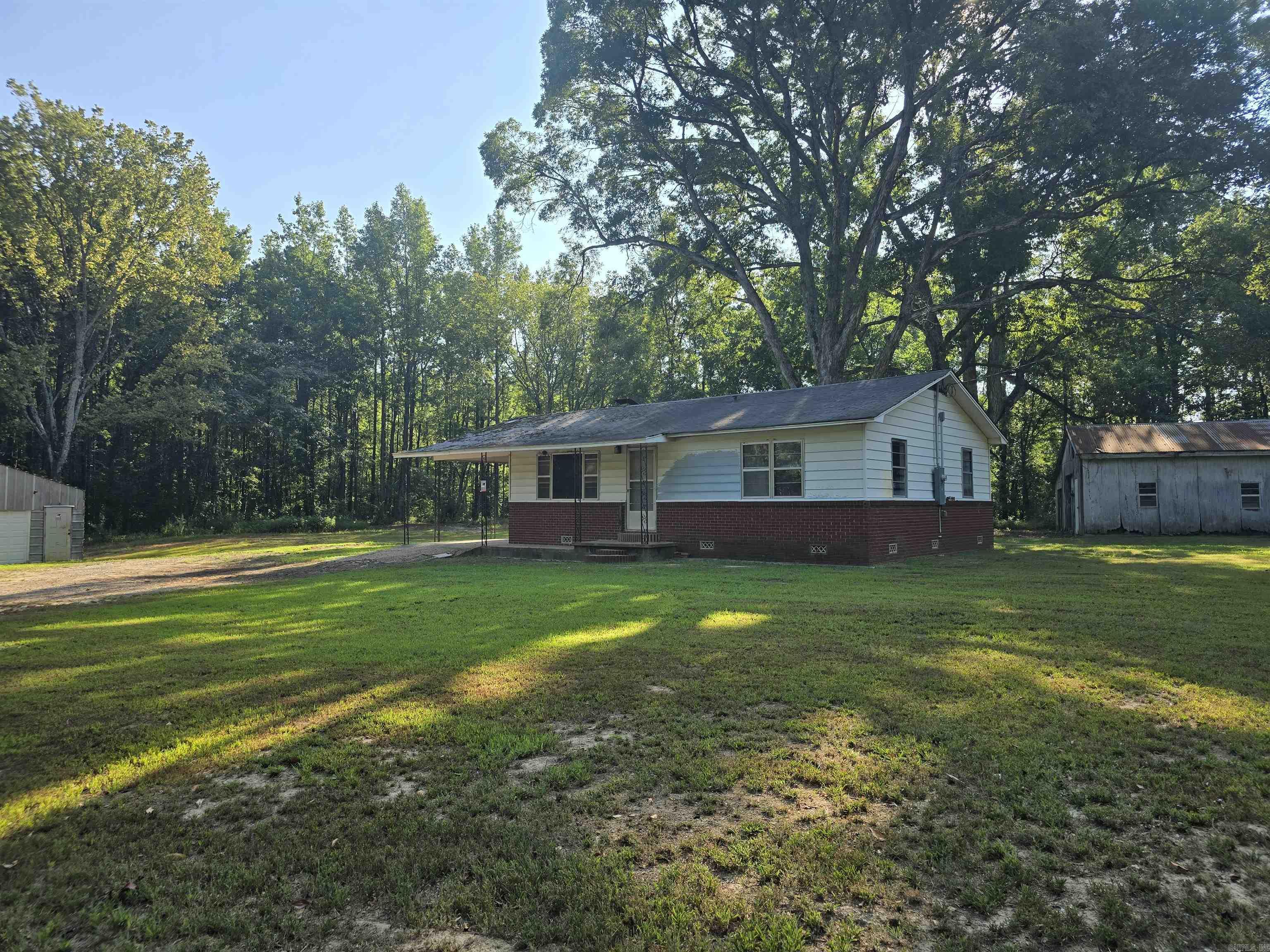 2571 Highway 31  Beebe, AR