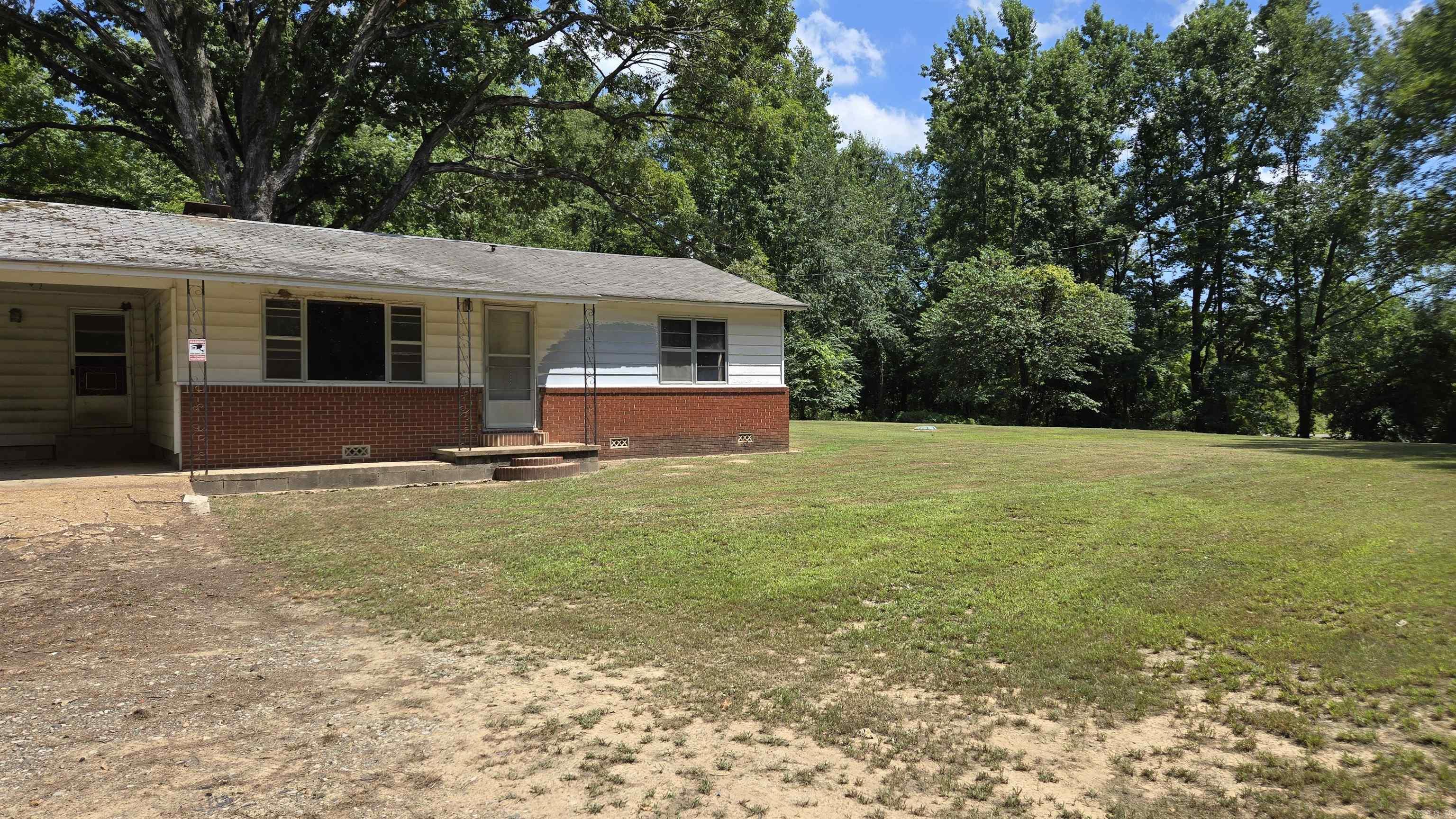 2571 Highway 31  Beebe, AR