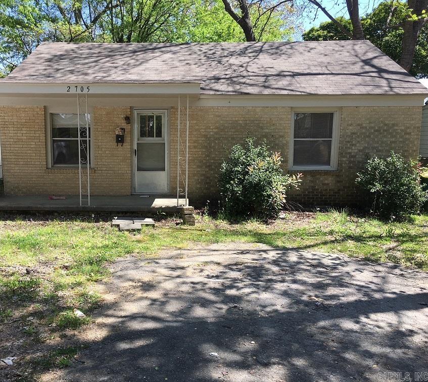 2703 S Harrison  Little Rock, AR