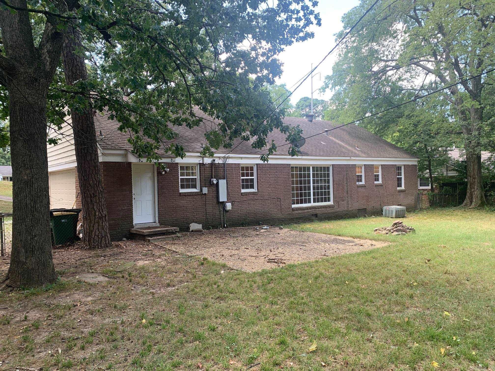 6900 W Markham  Little Rock, AR