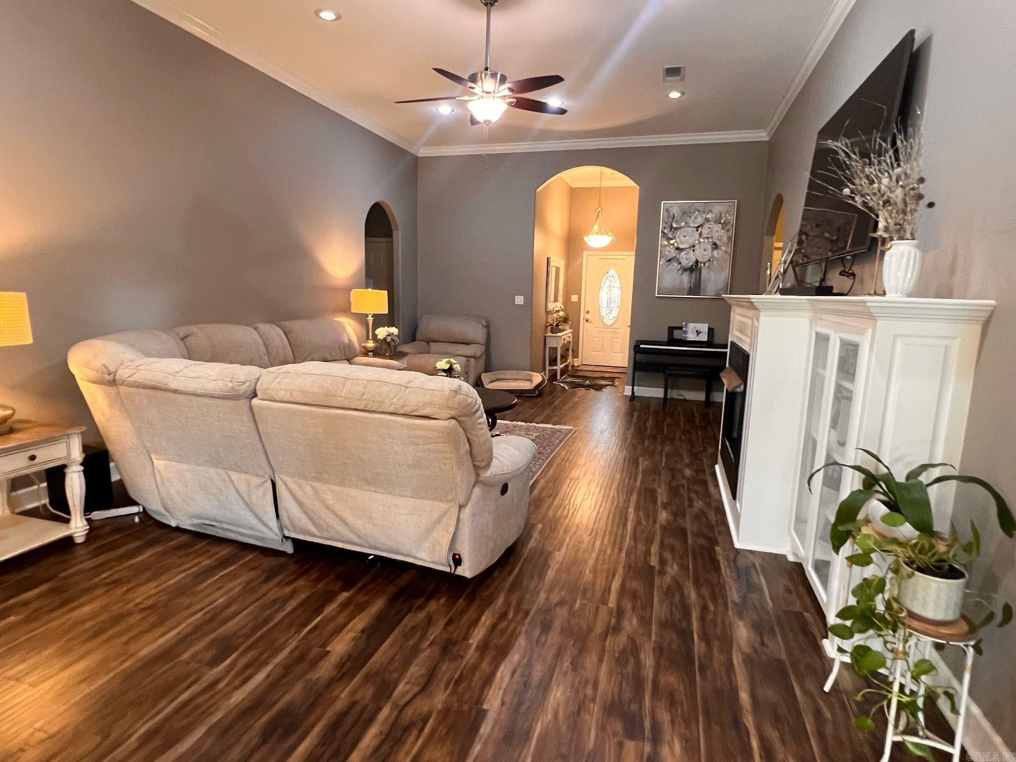 197 Waverly Circle  El Dorado, AR
