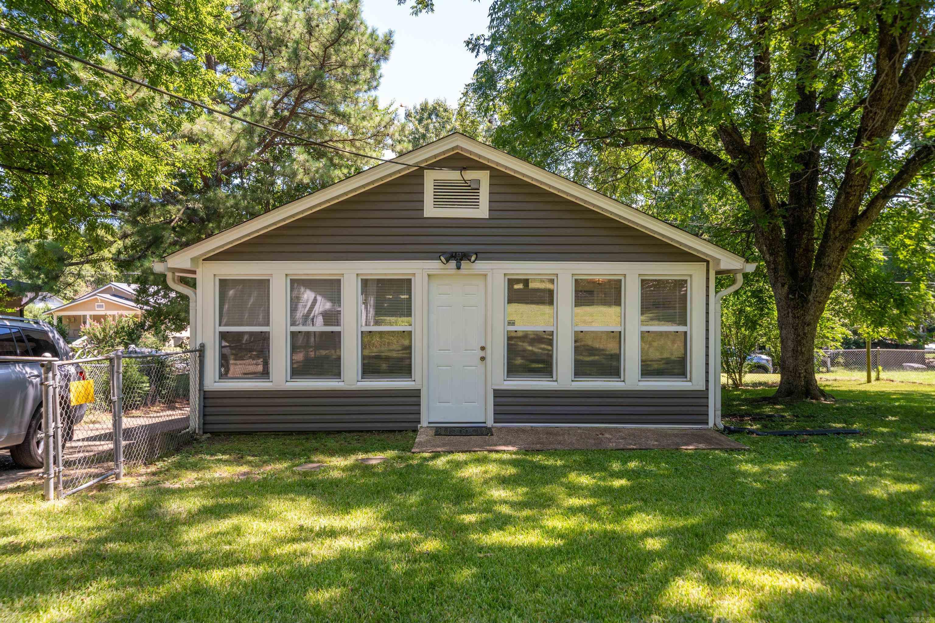 316 Vineyard Hot Springs, AR 71913