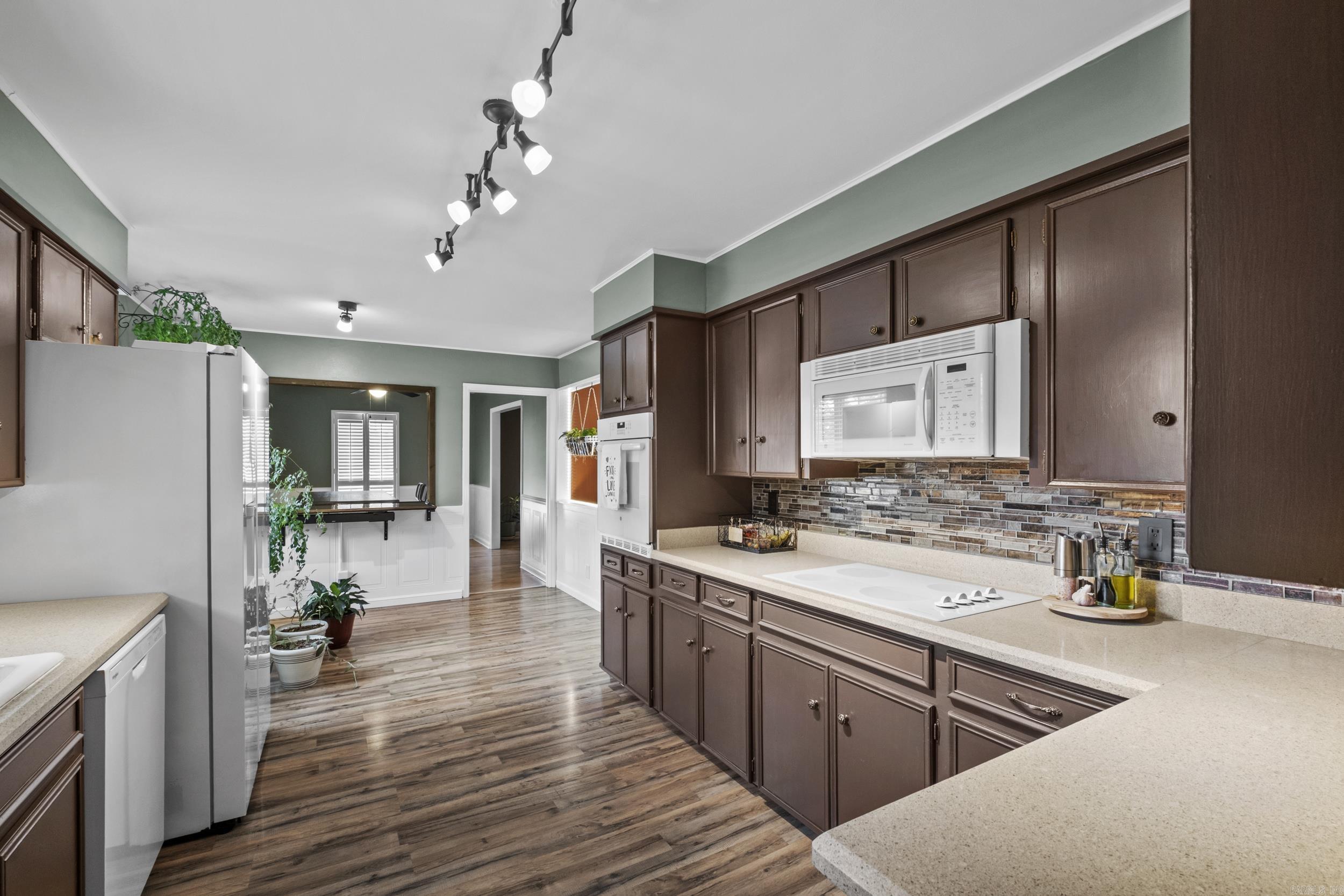 32 Desoto  North Little Rock, AR
