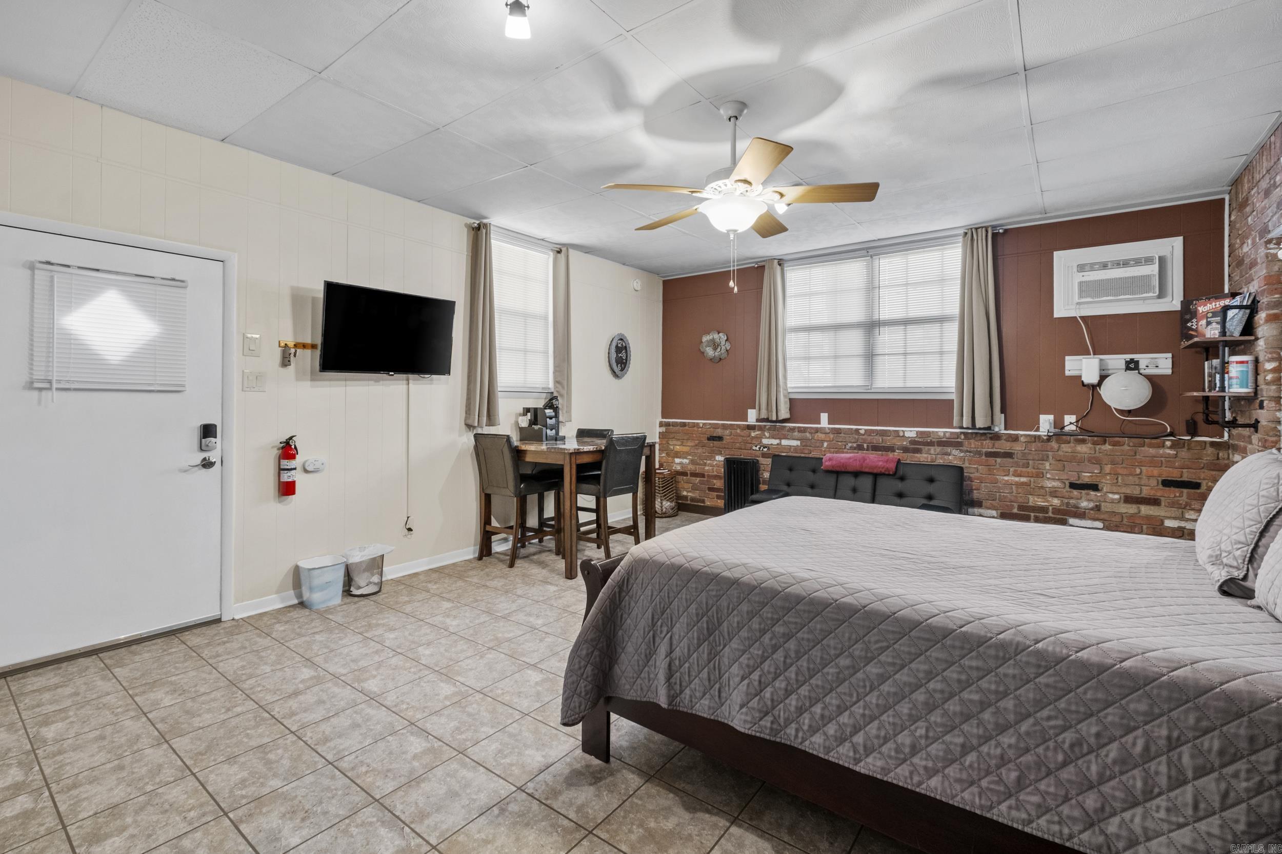 32 Desoto  North Little Rock, AR