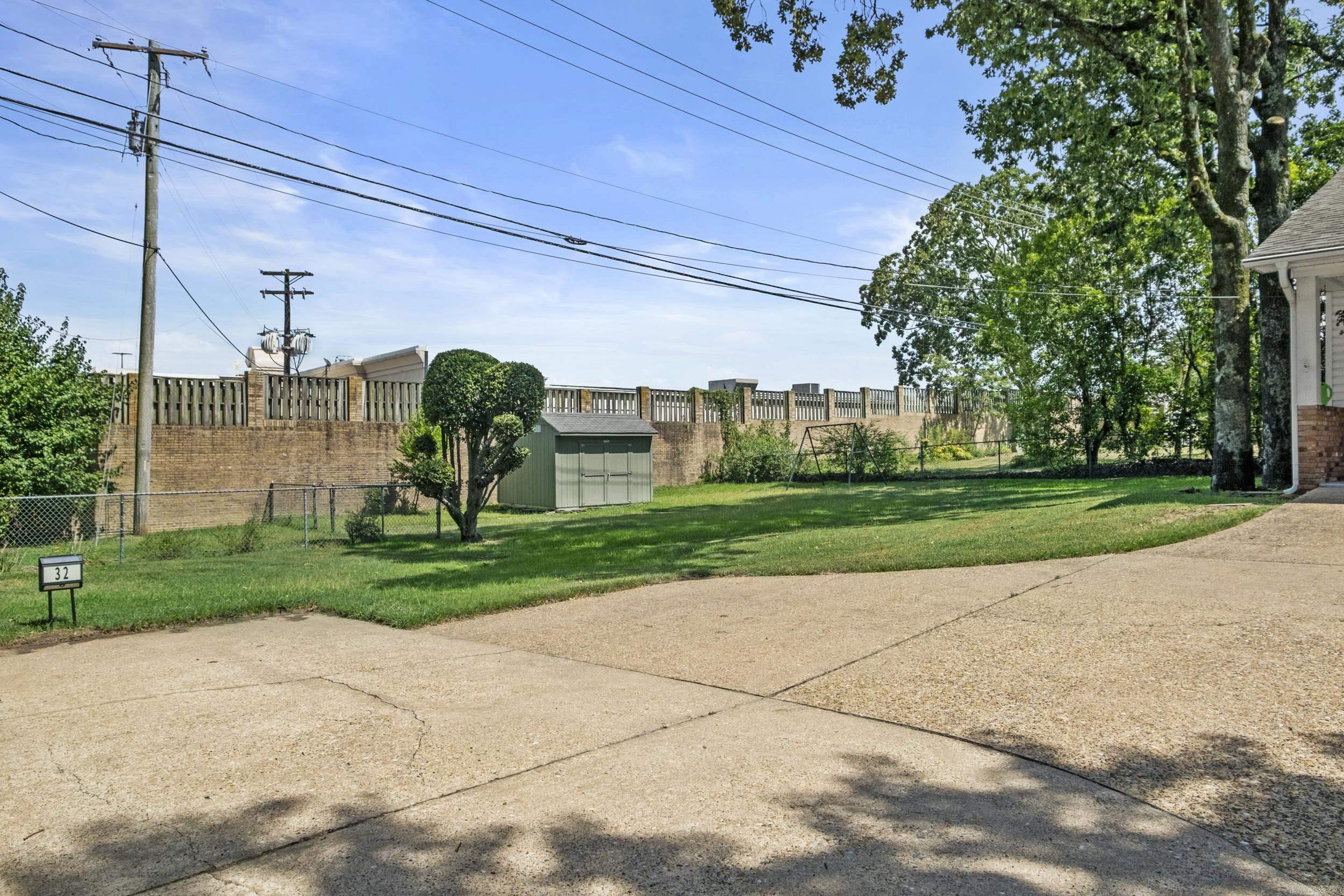 32 Desoto  North Little Rock, AR