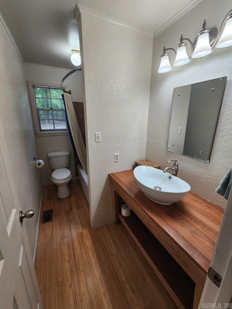 4004 Vinson  Little Rock, AR