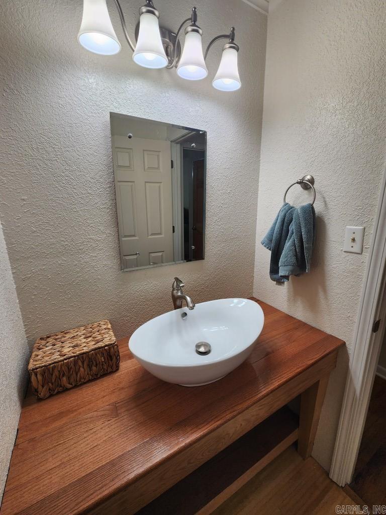 4004 Vinson  Little Rock, AR
