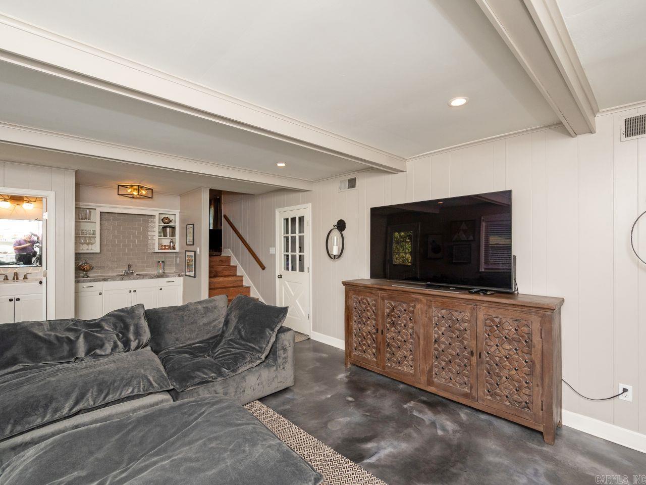 10819 Yosemite Valley Dr.  Little Rock, AR