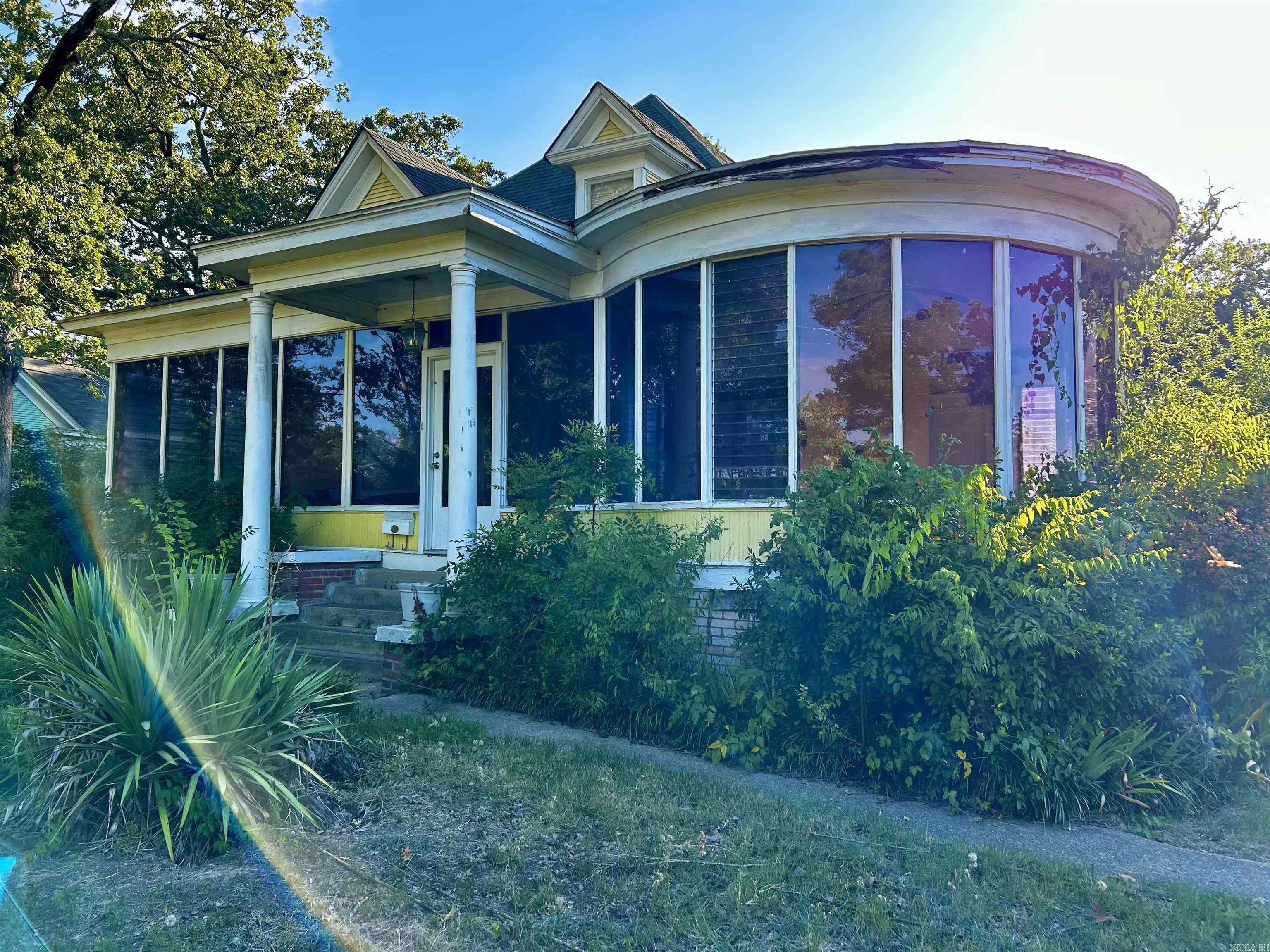 904 S Oak  Little Rock, AR