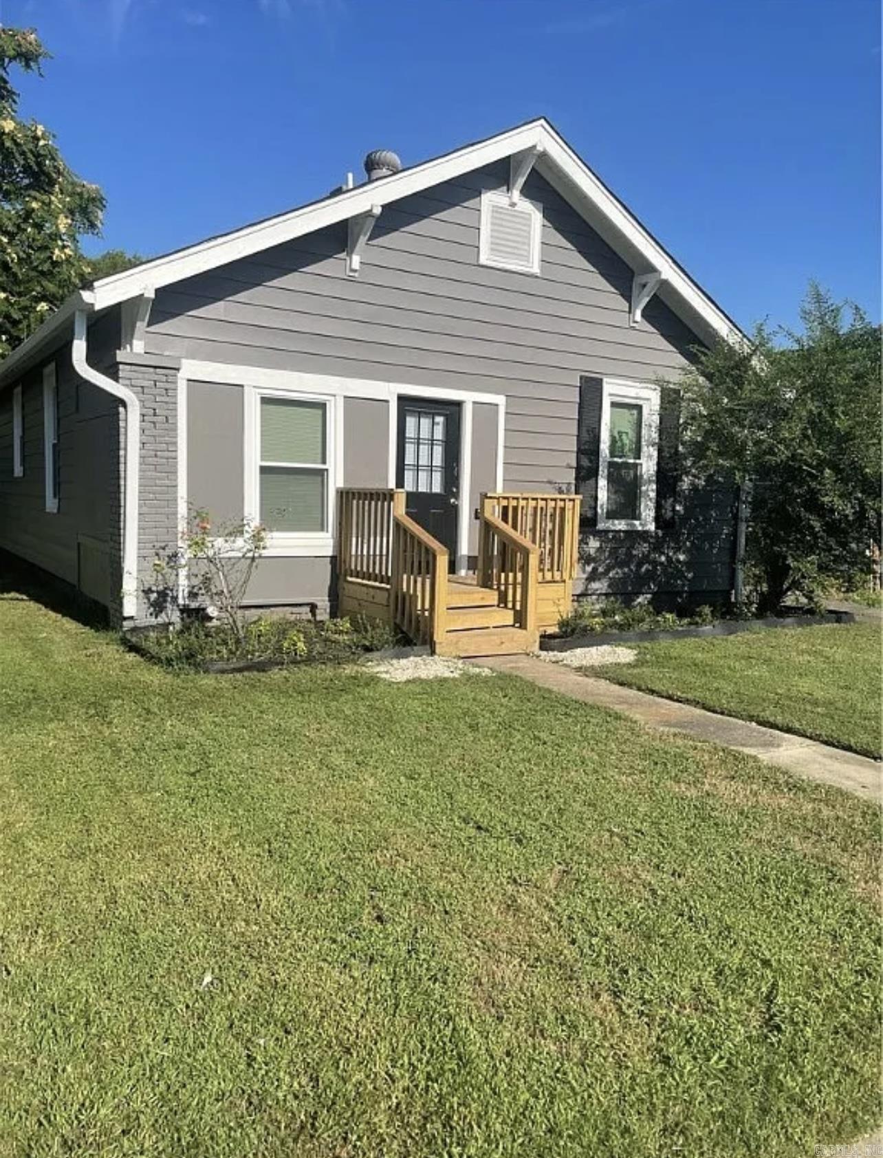 817 Maple St  North Little Rock, AR