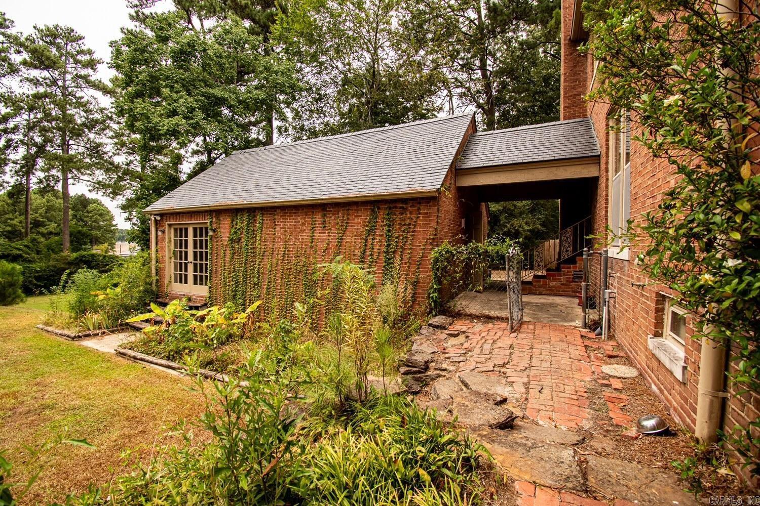 1800 N Madison  El Dorado, AR