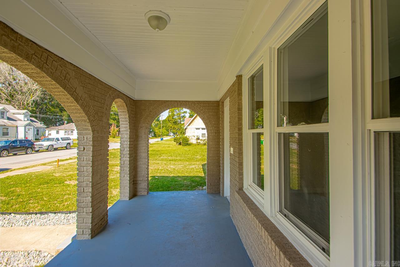 2307 E 2nd  North Little Rock, AR