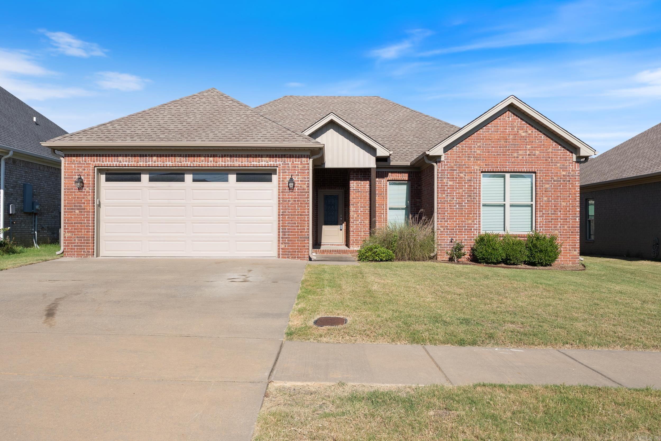 1545 CHERRY BARK DRIVE Conway, AR 72034