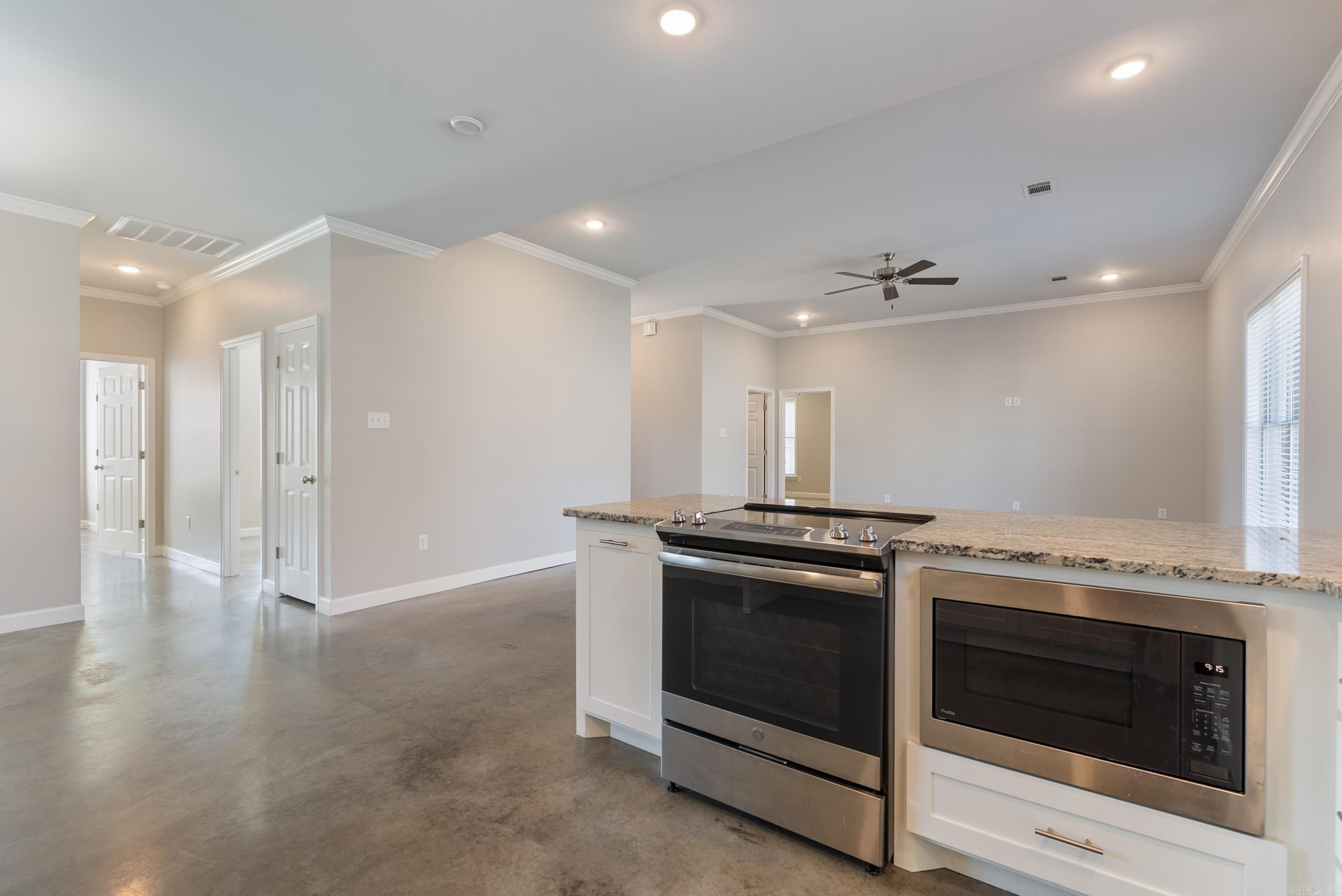 1545 CHERRY BARK DRIVE Conway, AR 72034