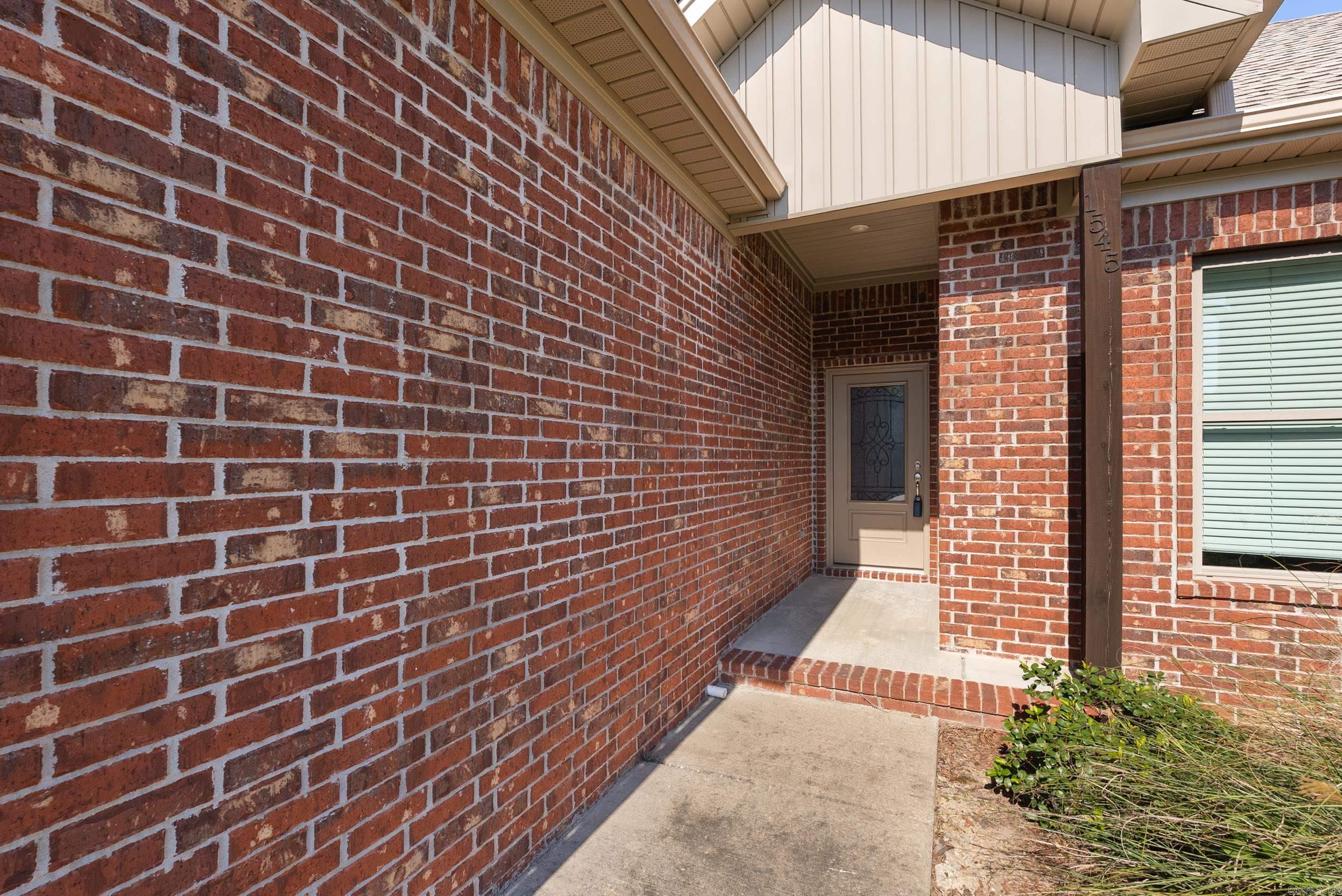 1545 CHERRY BARK DRIVE Conway, AR 72034
