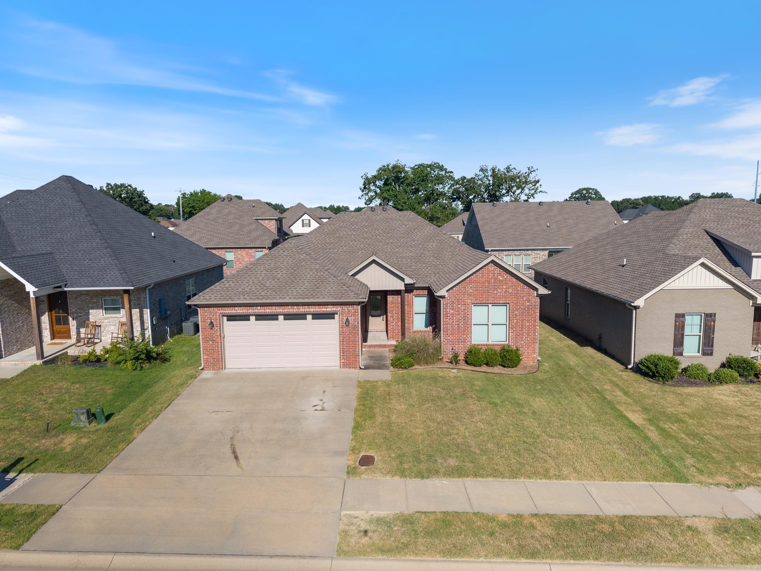 1545 CHERRY BARK DRIVE Conway, AR 72034