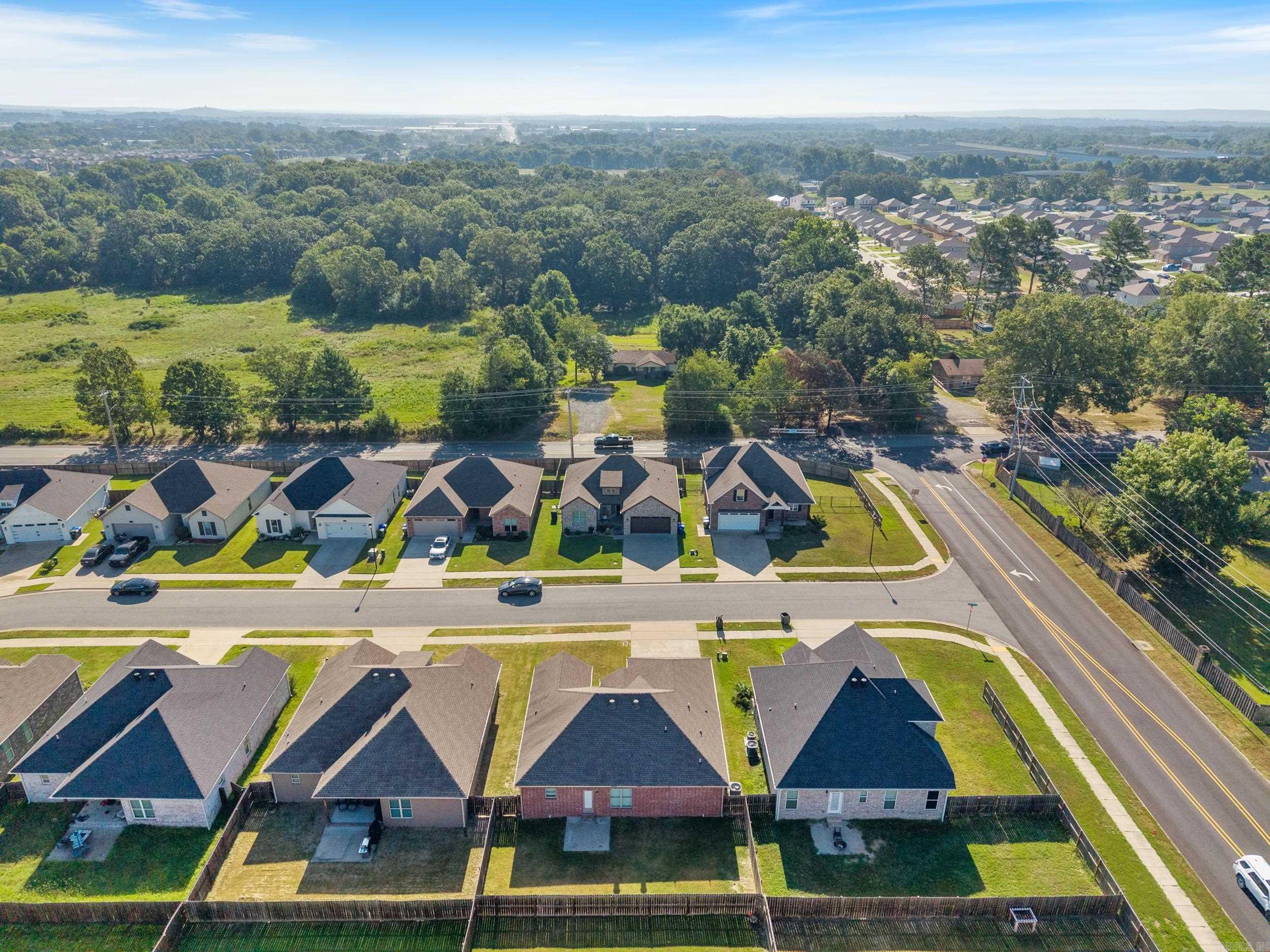 1545 CHERRY BARK DRIVE Conway, AR 72034