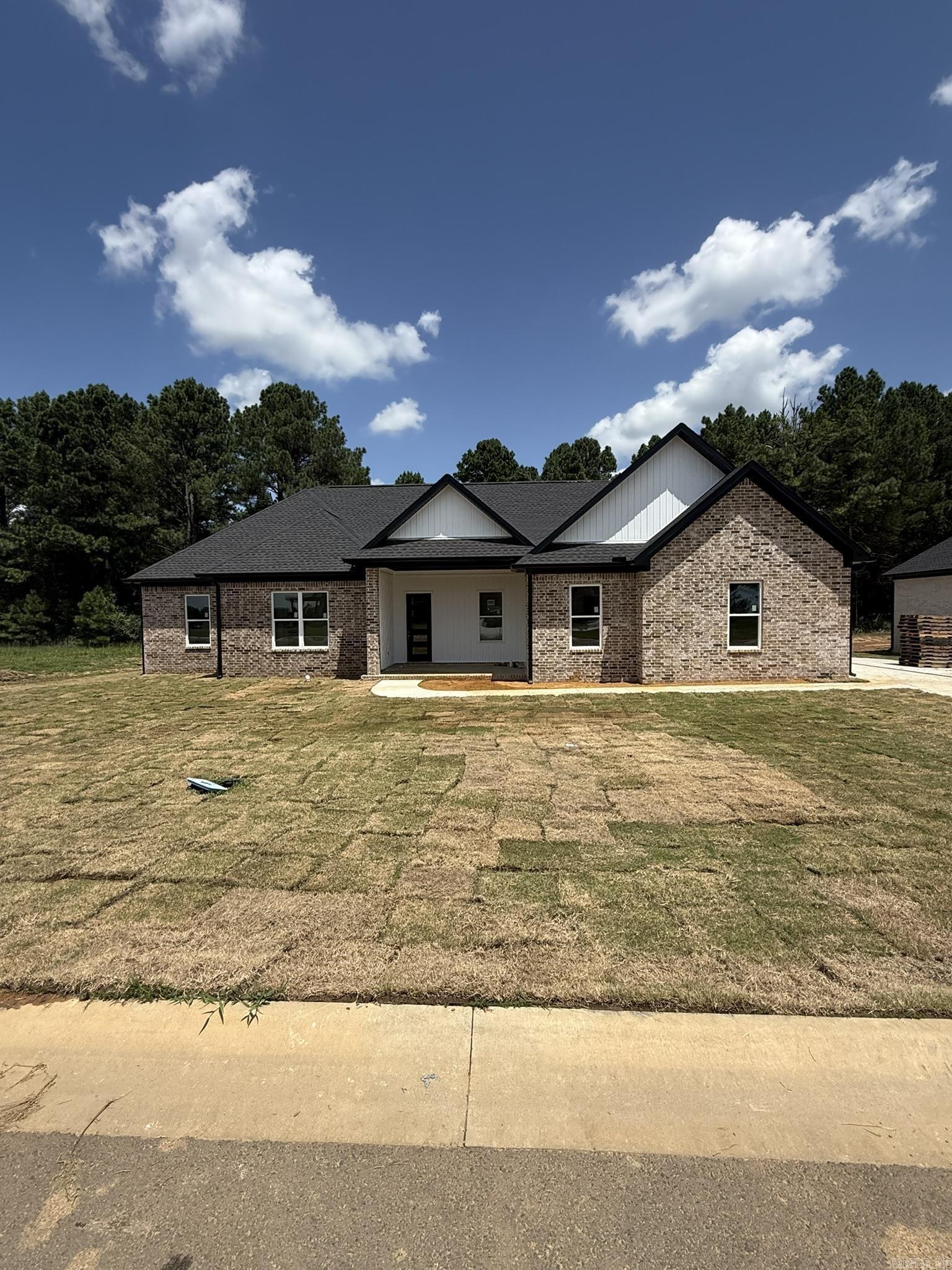 1712 Seattle Slew  Searcy, AR
