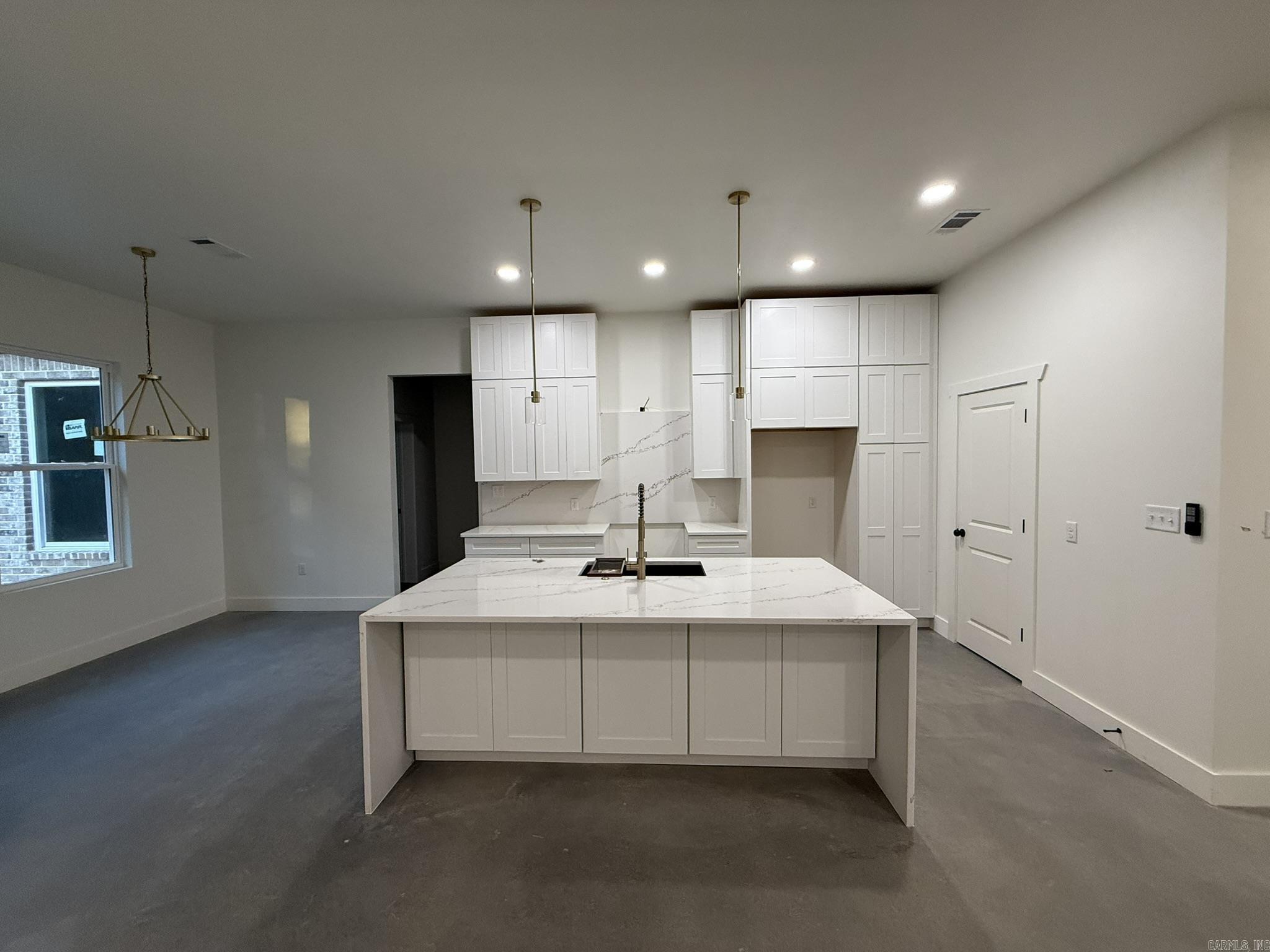 1712 Seattle Slew  Searcy, AR