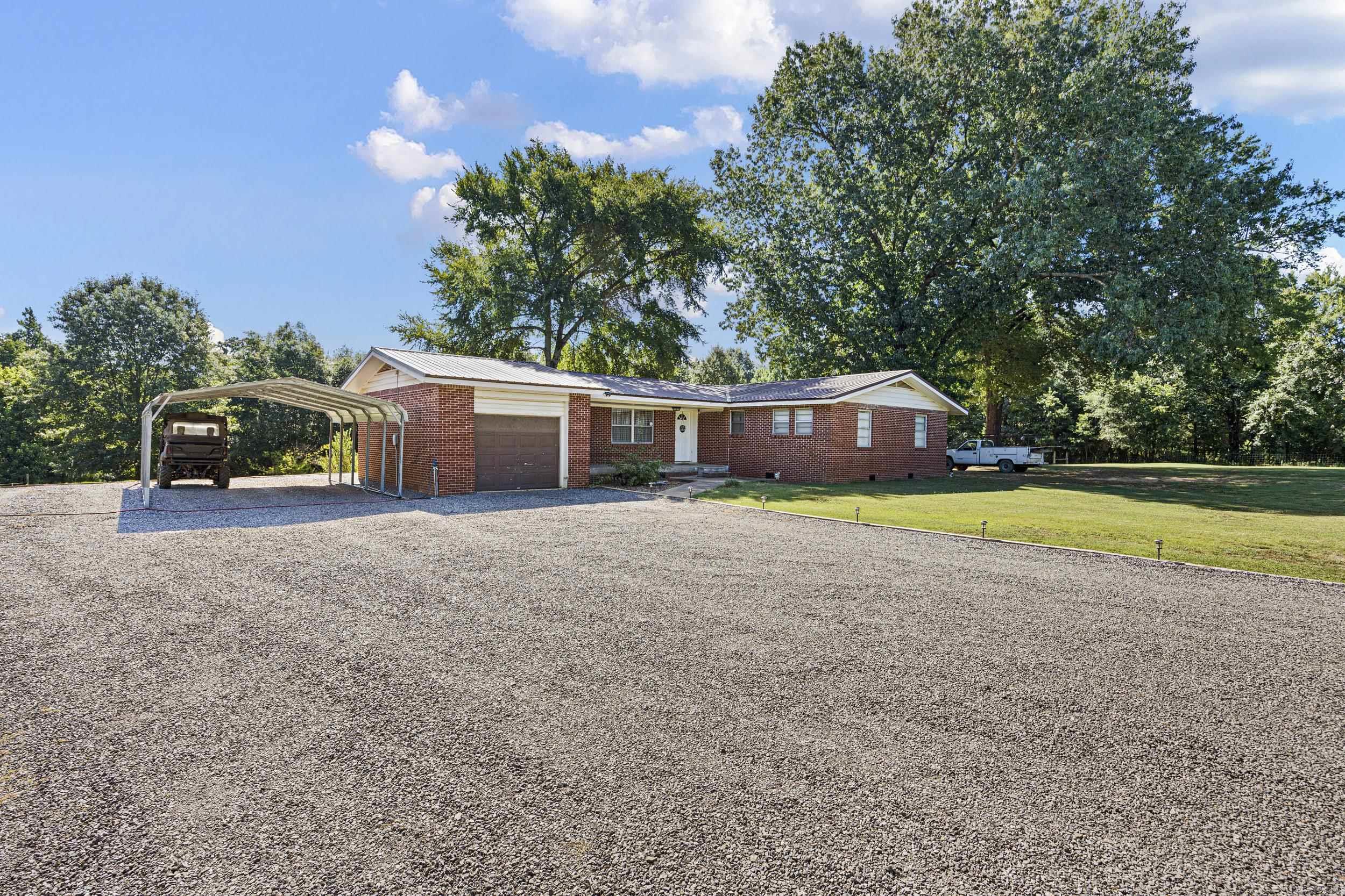 11276 Pin Oak  Belleville, AR