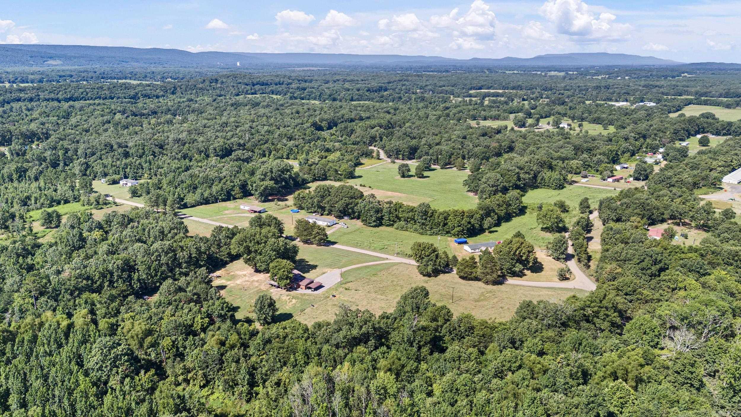 11276 Pin Oak  Belleville, AR