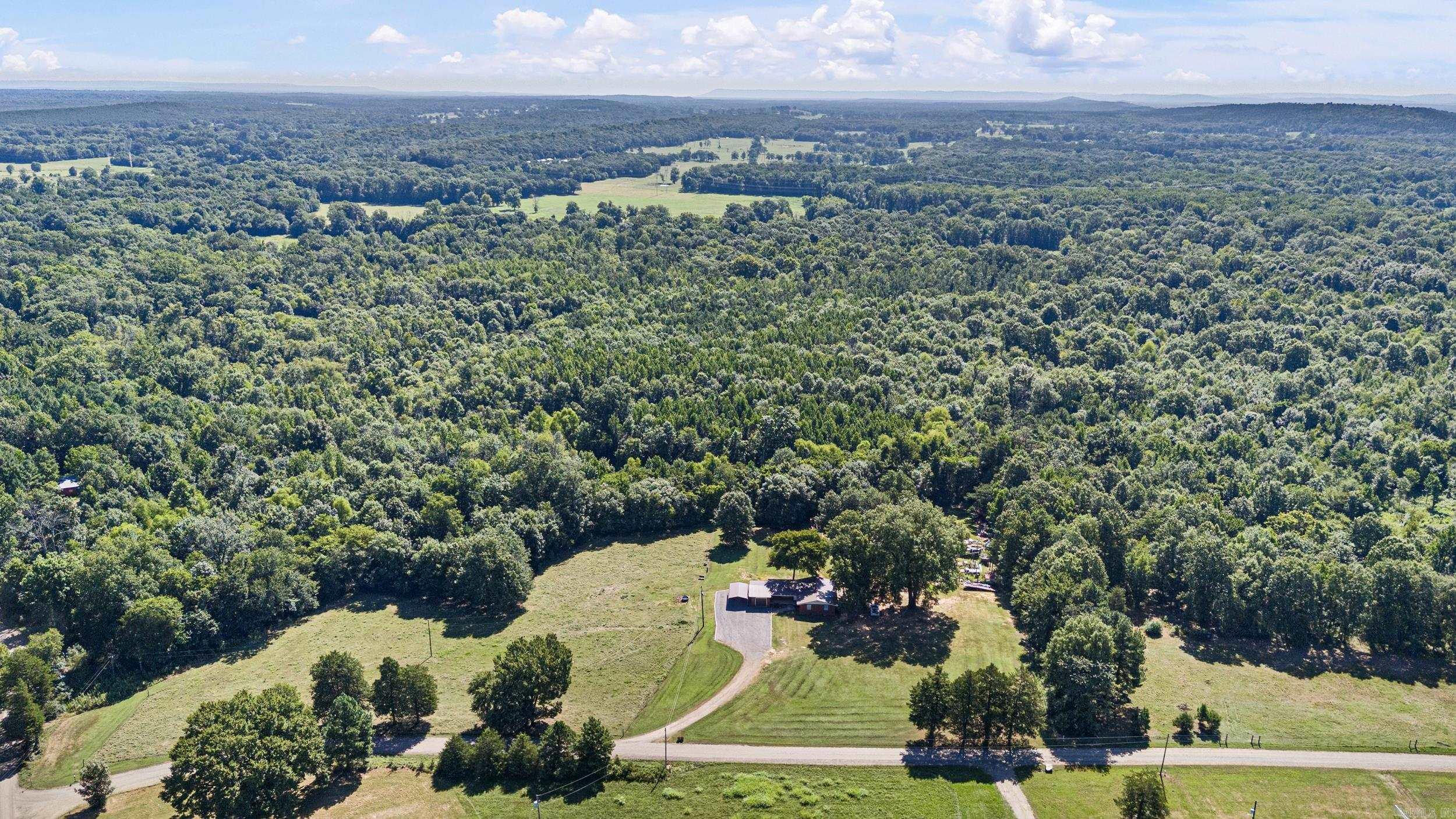 11276 Pin Oak  Belleville, AR