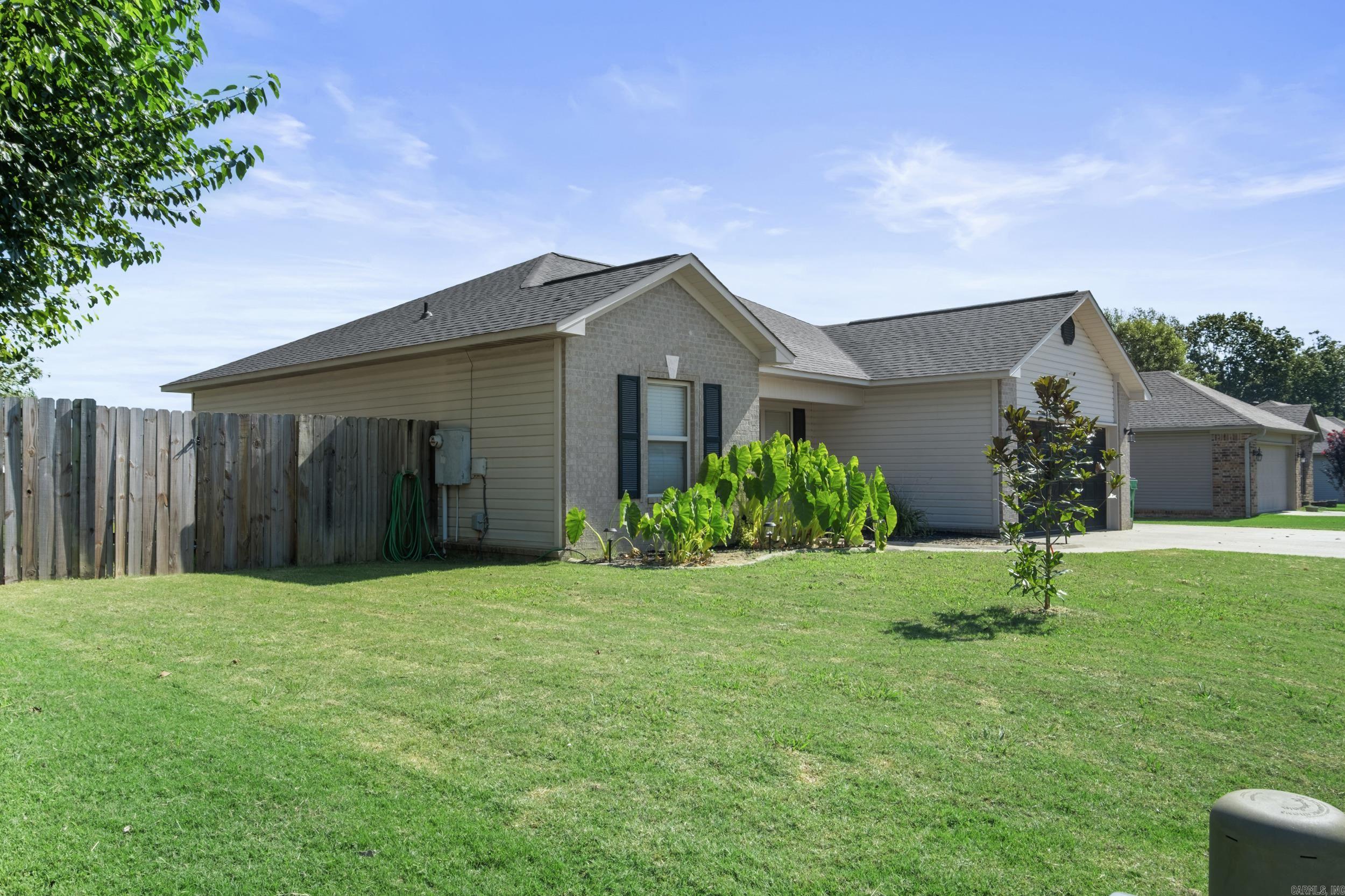 32 Chickasaw  Austin, AR