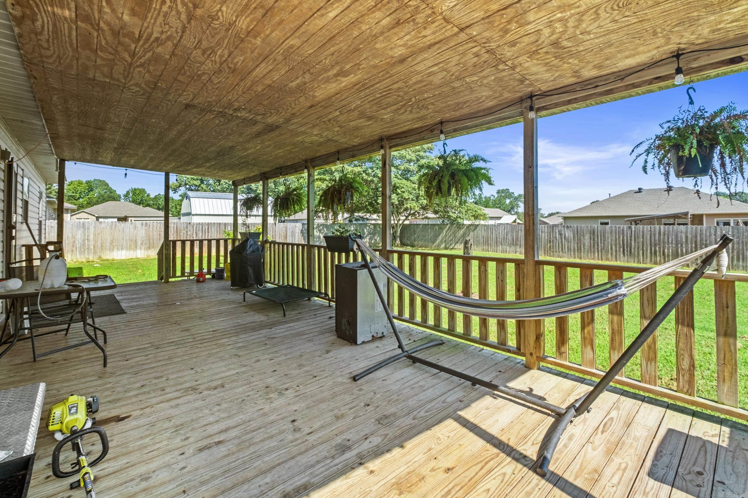 32 Chickasaw  Austin, AR