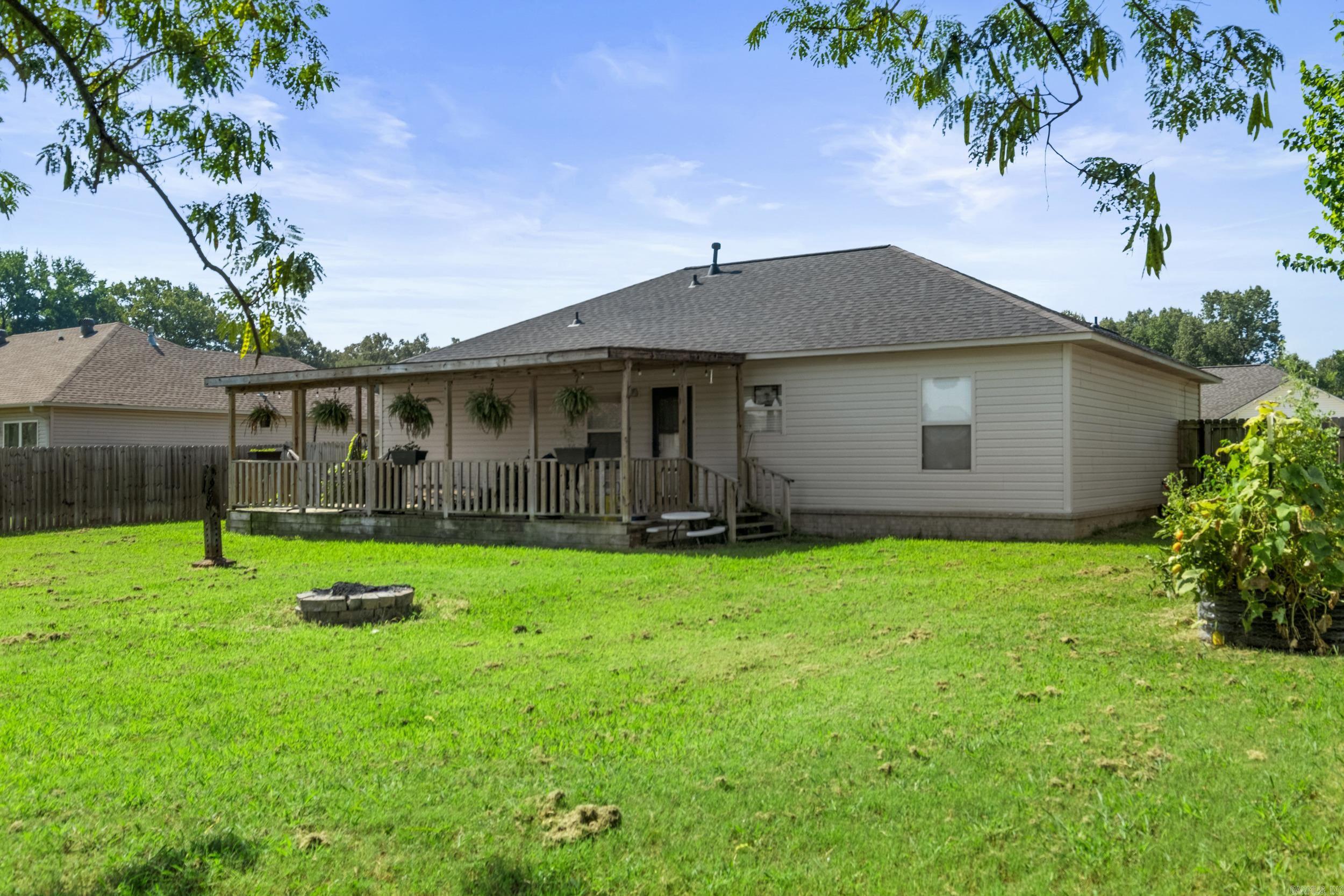 32 Chickasaw  Austin, AR