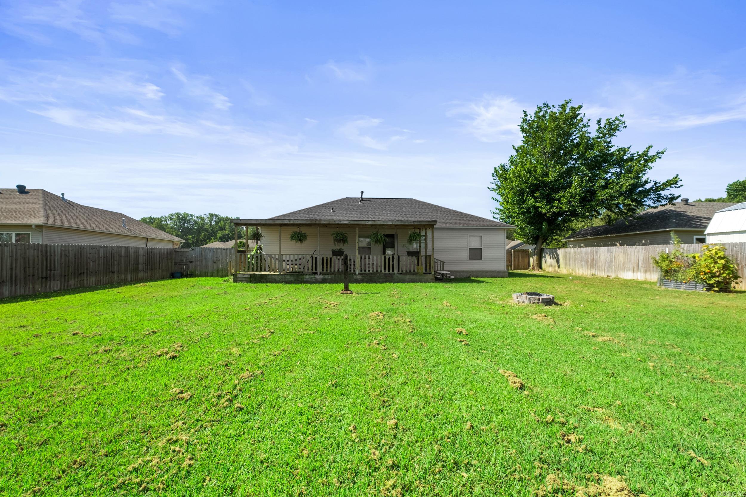 32 Chickasaw  Austin, AR