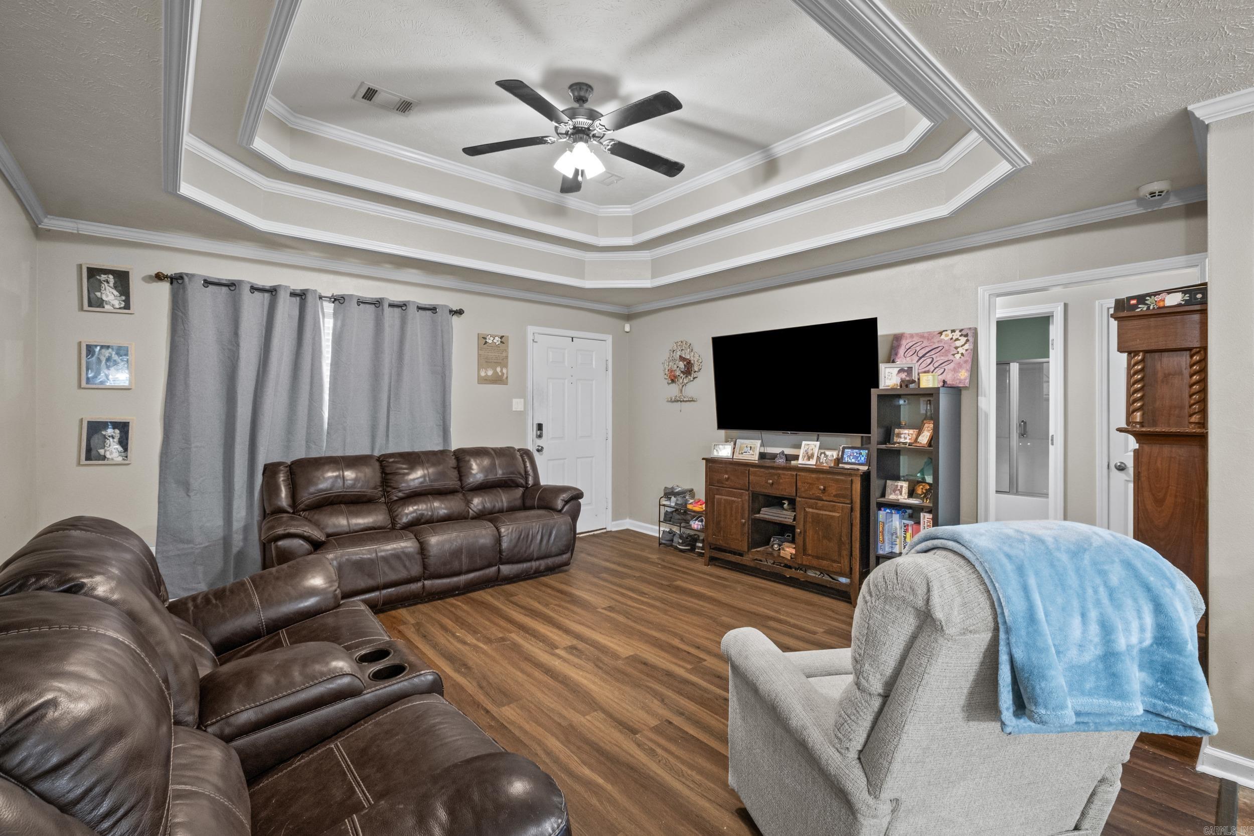 32 Chickasaw  Austin, AR