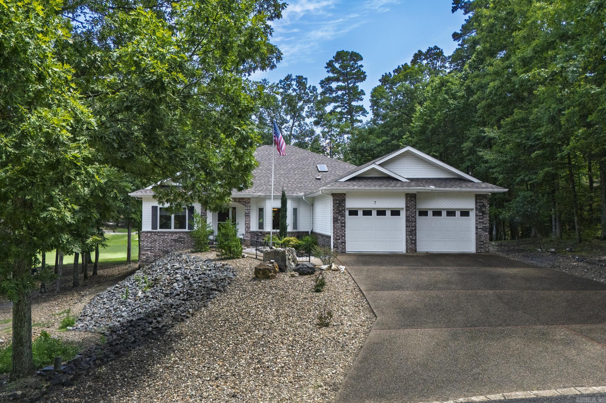 7 Illescas Way  Hot Springs Village, AR